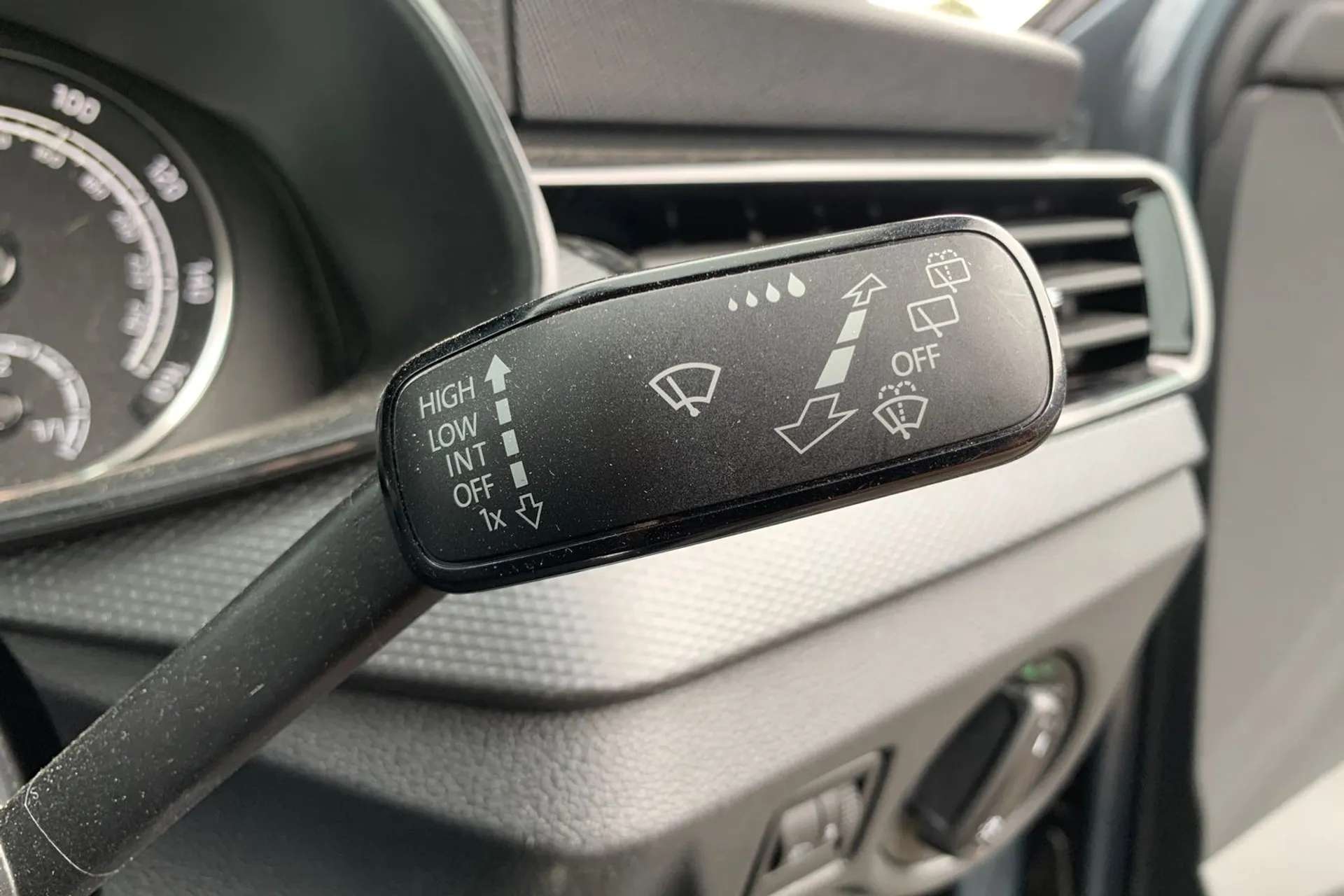 2021 SKODA KAMIQ 2021 SKODA KAMIQ
