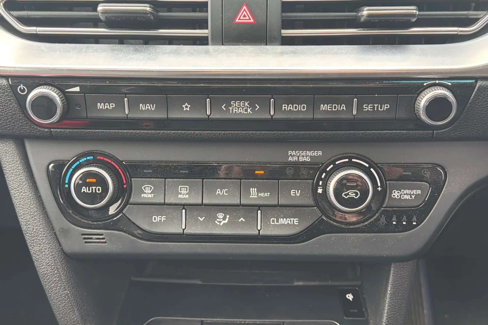 2021 KIA E-NIRO 2021 KIA E-NIRO