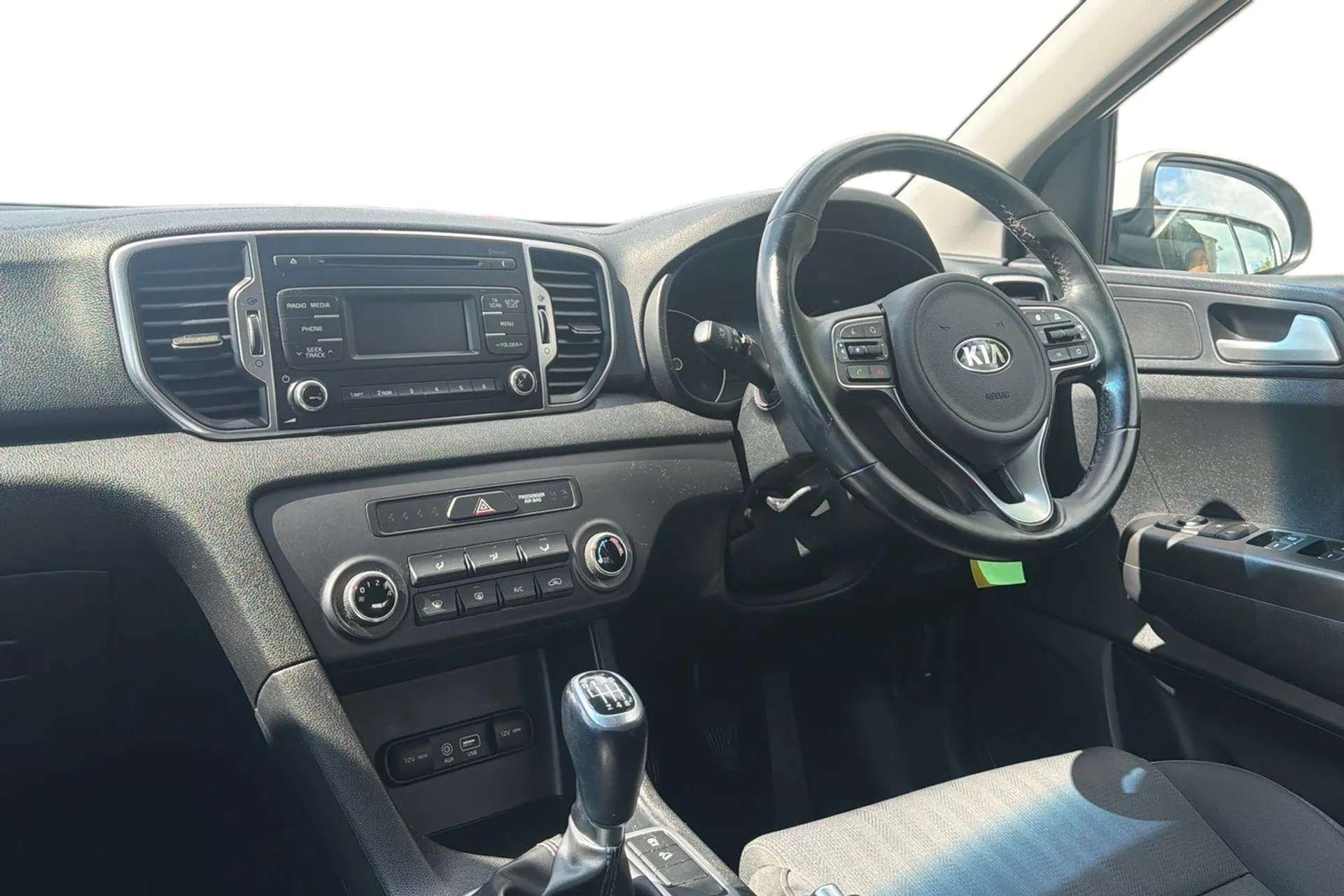 2017 KIA SPORTAGE 2017 KIA SPORTAGE