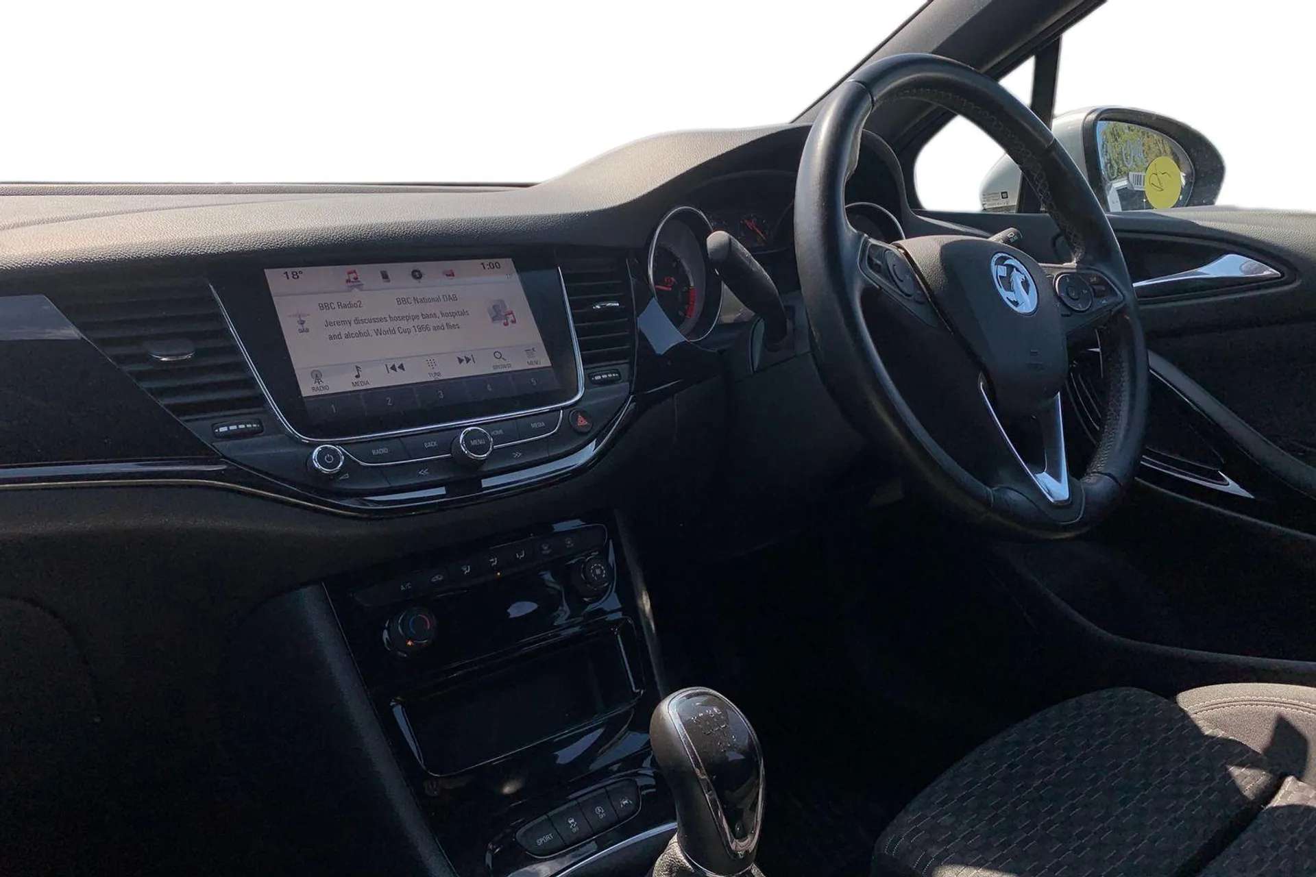 A 2018 VAUXHALL ASTRA 1.6 CDTi Bi-Turbo 16V 150 SRi Vx-line Nav 5dr [ Driver's Ergonomic Active Seat , VXR Styling pack , 18" Five twin spoke alloy wheels , Pedal release s A 2018 VAUXHALL ASTRA 1.6 CDTi Bi-Turbo 16V 150 SRi Vx-line Nav 5dr [ Driver's Ergonomic Active Seat , VXR Styling pack , 18" Five twin spoke alloy wheels , Pedal release s