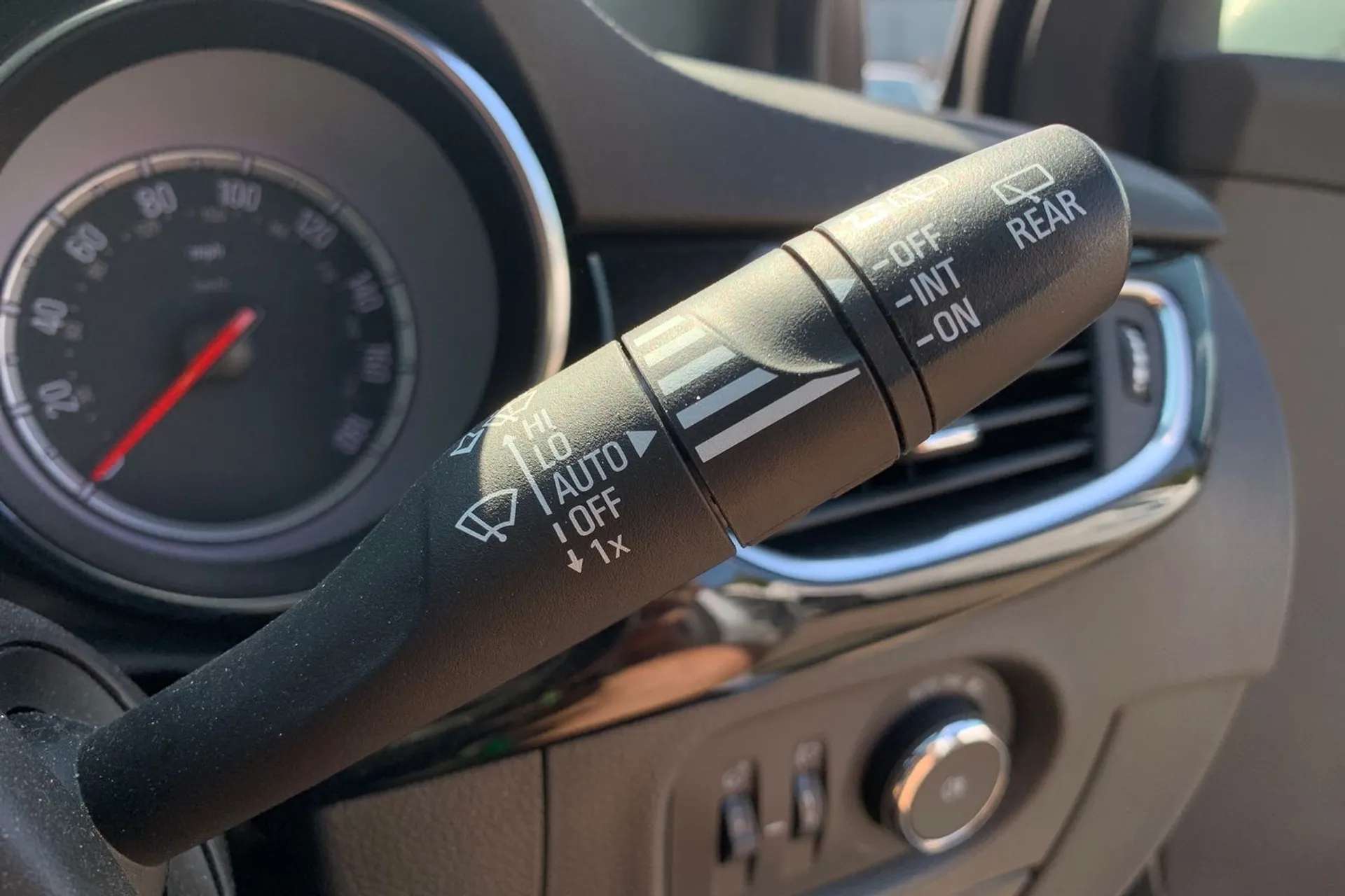 2018 VAUXHALL ASTRA 2018 VAUXHALL ASTRA