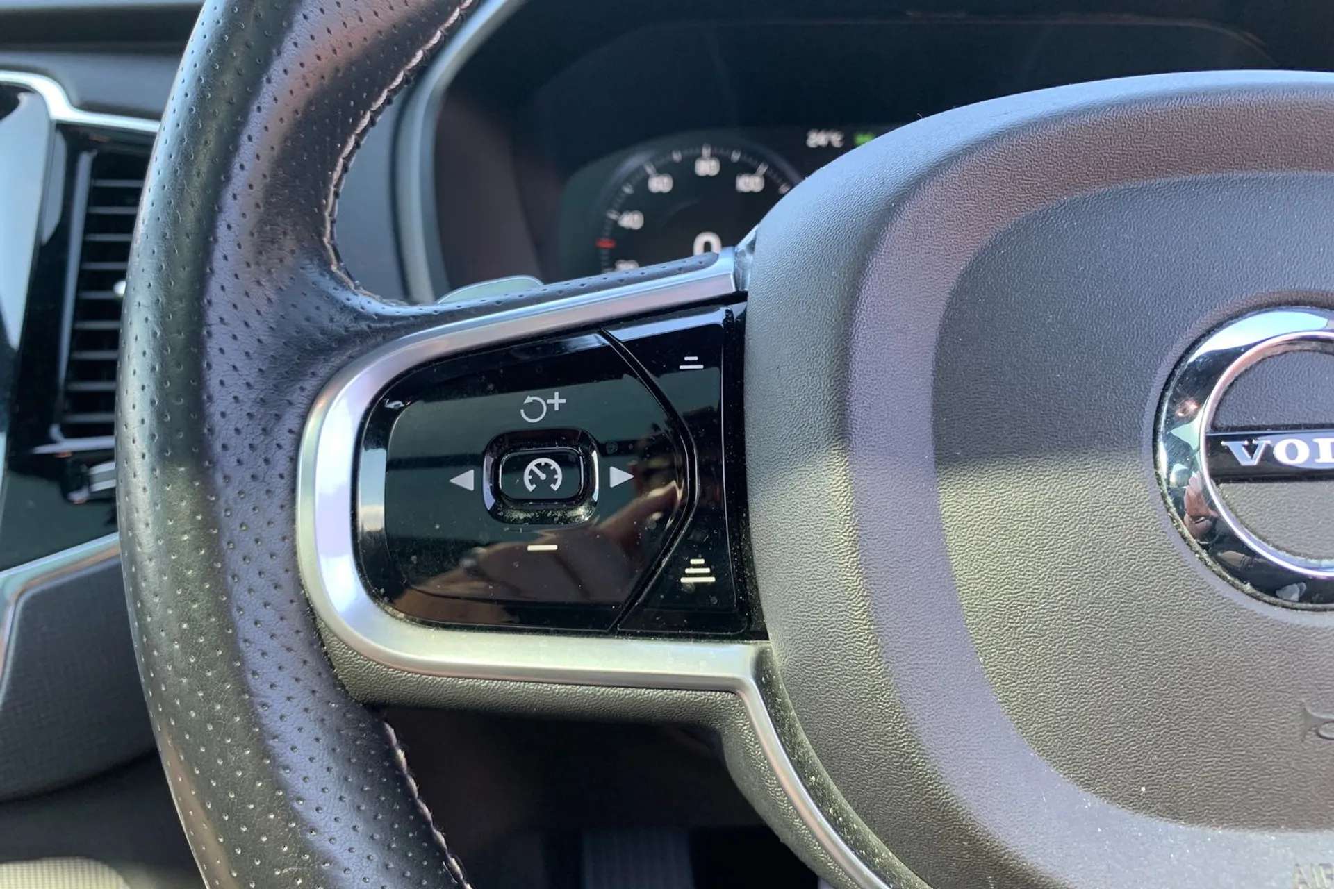 2017 VOLVO XC90 2017 VOLVO XC90