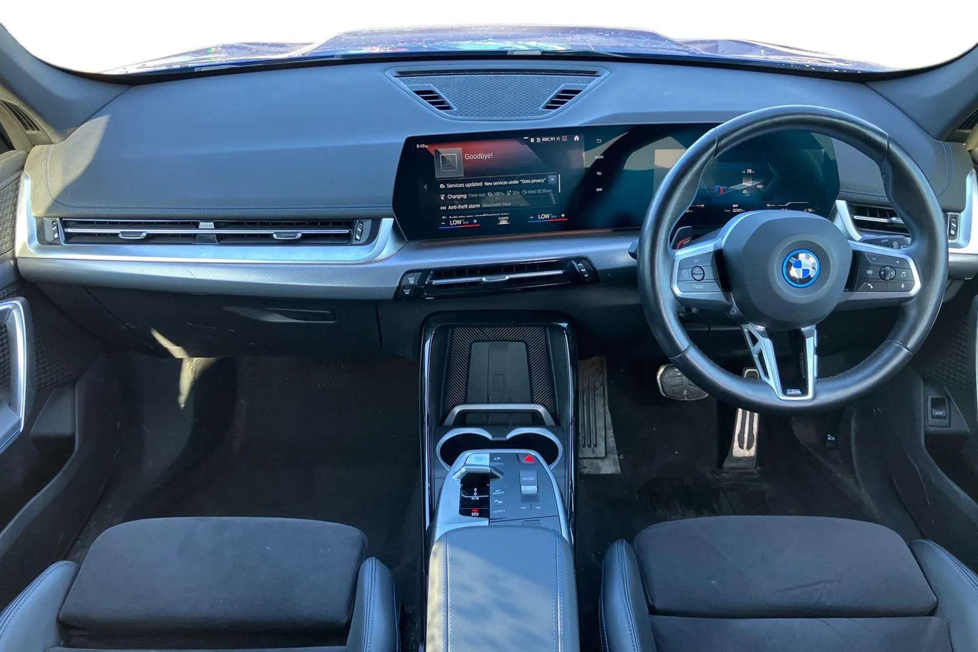 2023 BMW IX1 2023 BMW IX1