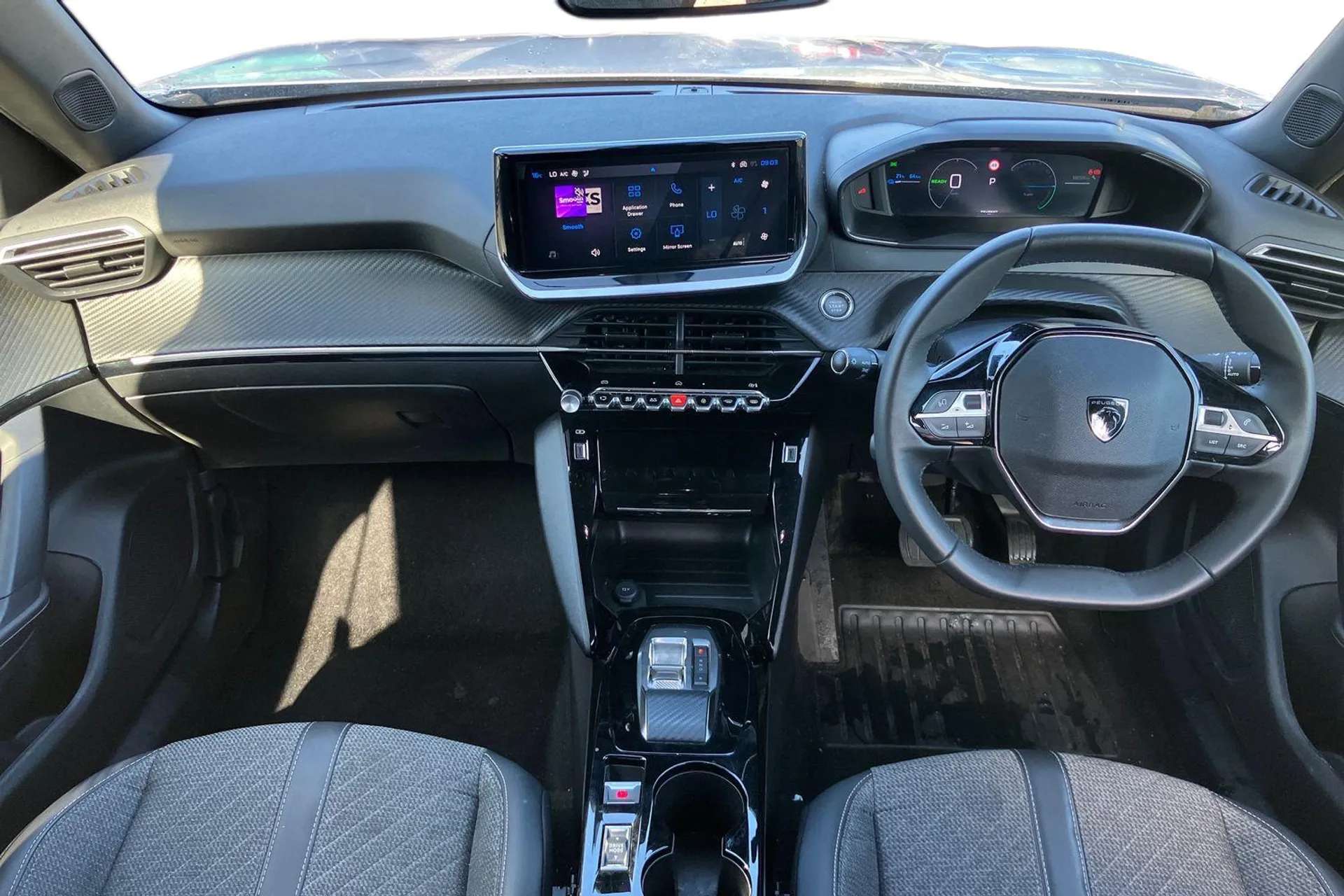 2024 PEUGEOT 2008 2024 PEUGEOT 2008