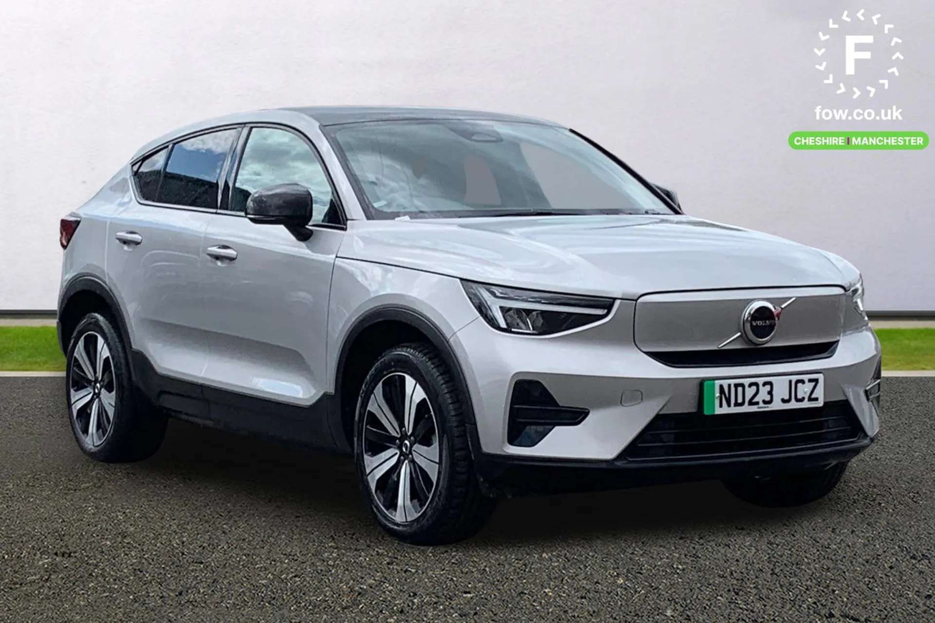 2023 VOLVO C40 2023 VOLVO C40