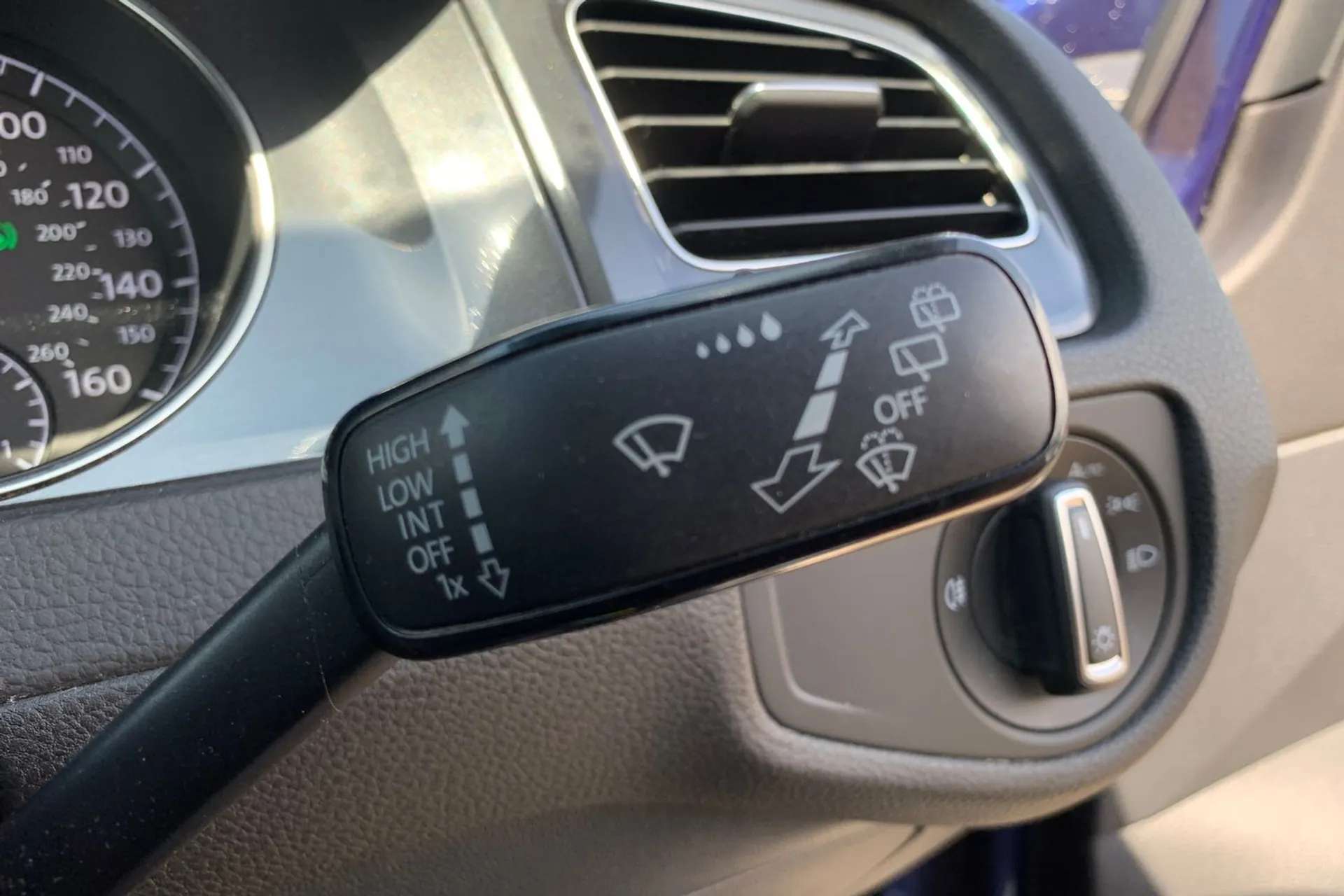 2018 VOLKSWAGEN GOLF 2018 VOLKSWAGEN GOLF