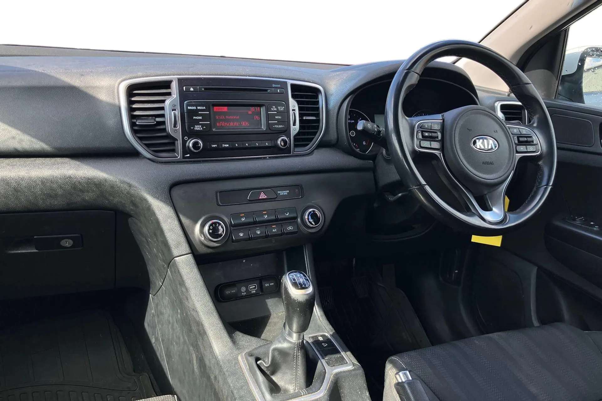 2017 KIA SPORTAGE 2017 KIA SPORTAGE