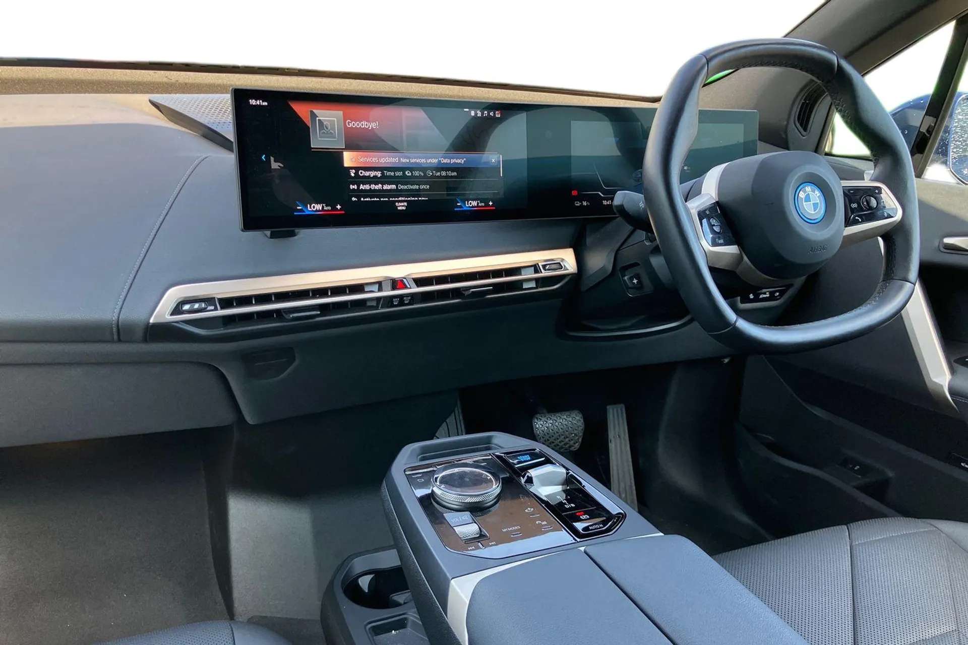 2022 BMW IX 2022 BMW IX