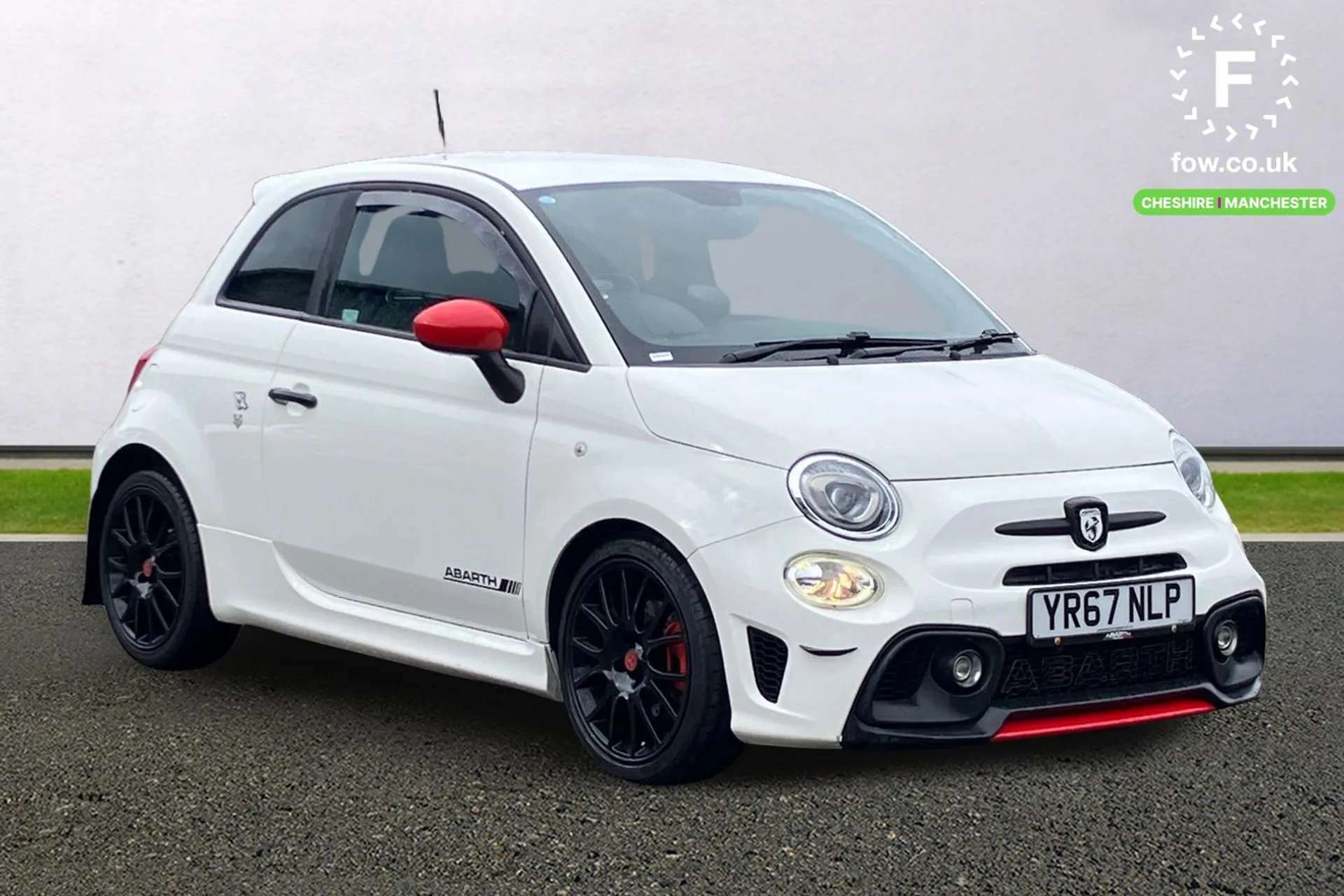 2017 ABARTH 595 2017 ABARTH 595