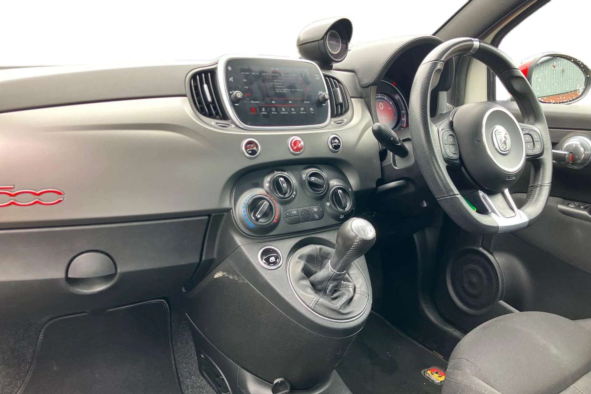 2017 ABARTH 595 2017 ABARTH 595