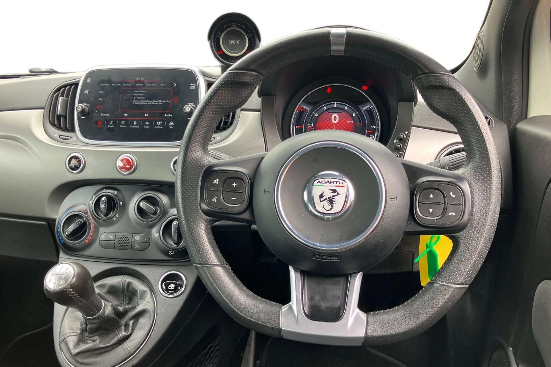 2017 ABARTH 595 2017 ABARTH 595