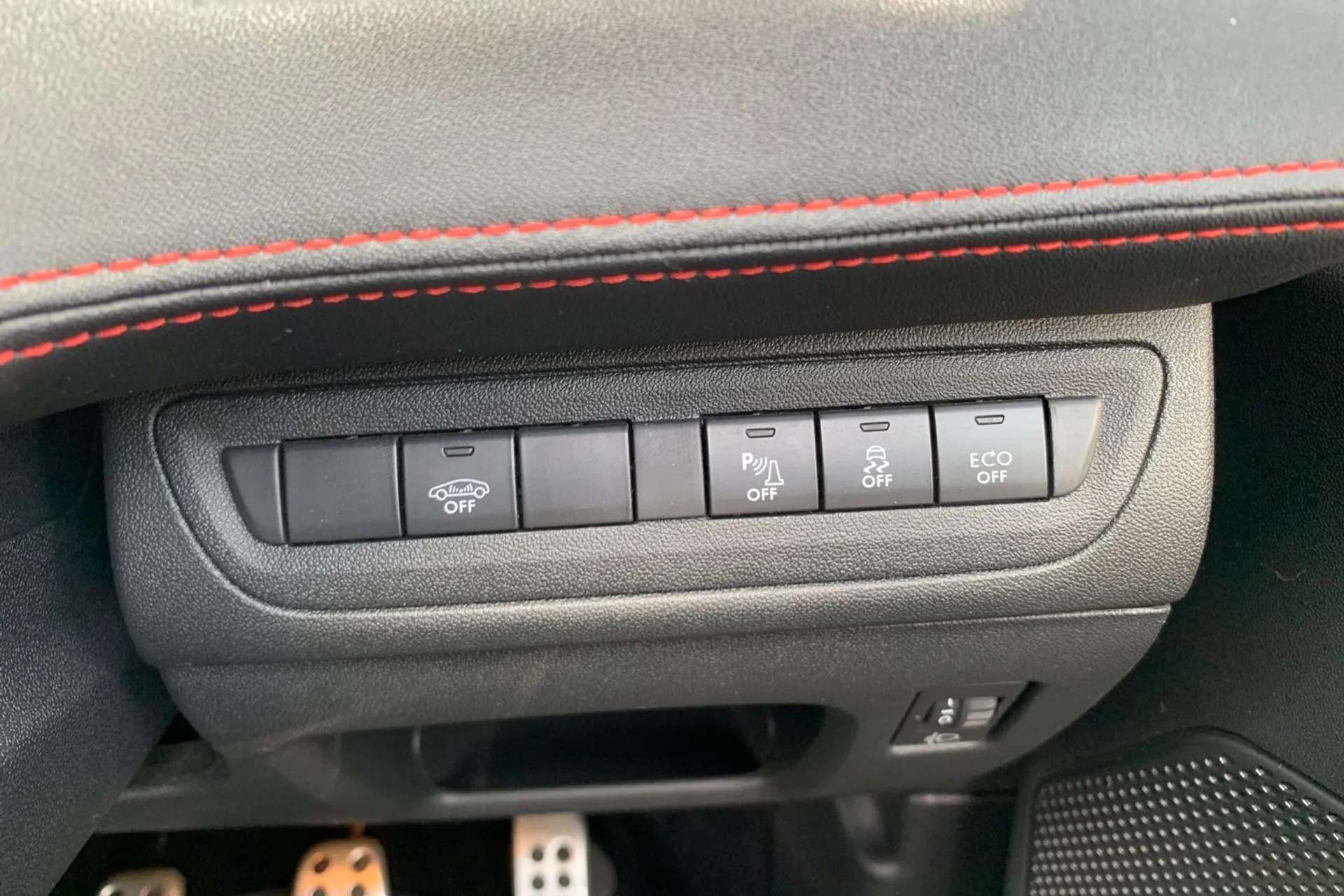 2017 PEUGEOT 208 2017 PEUGEOT 208