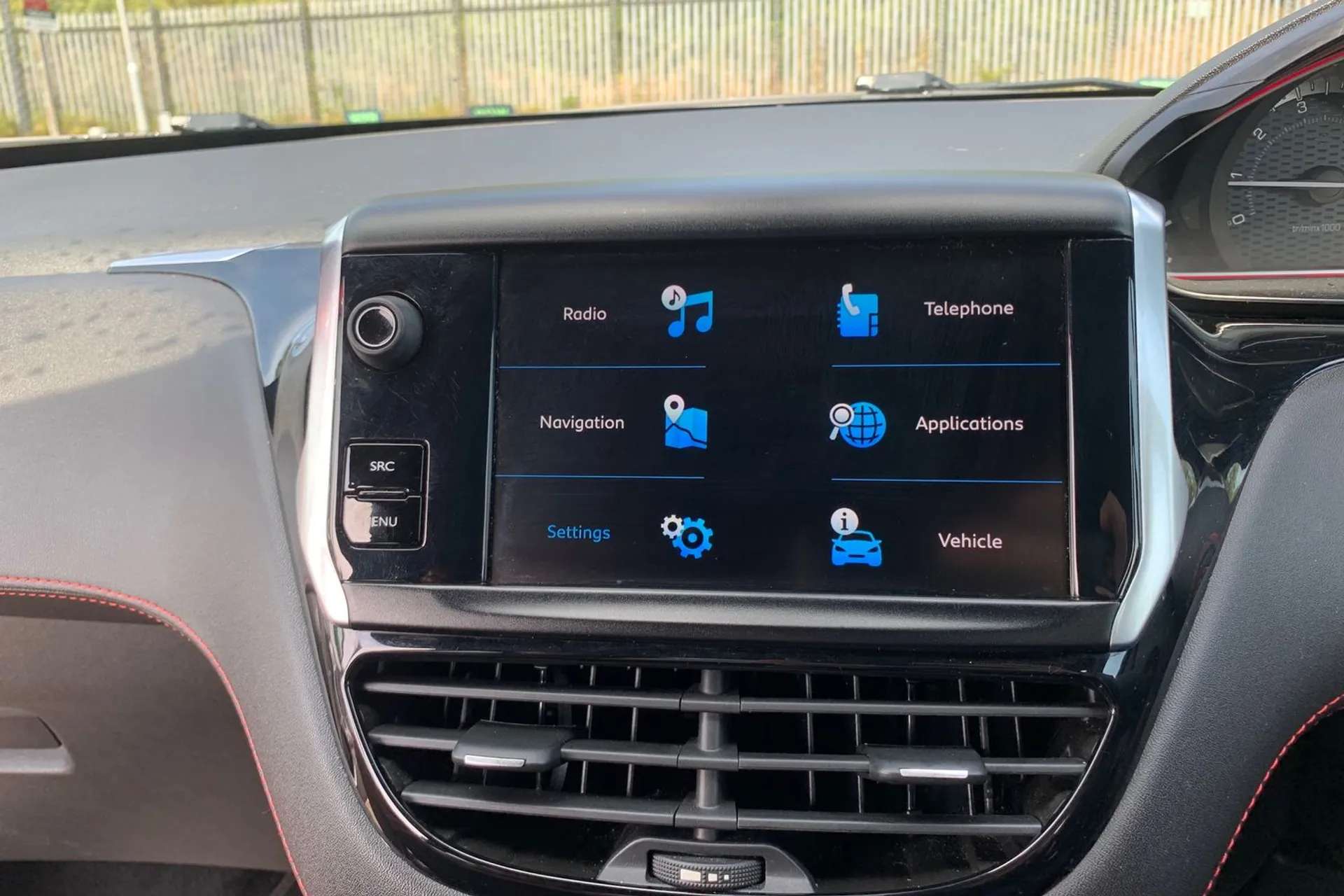 2017 PEUGEOT 208 2017 PEUGEOT 208