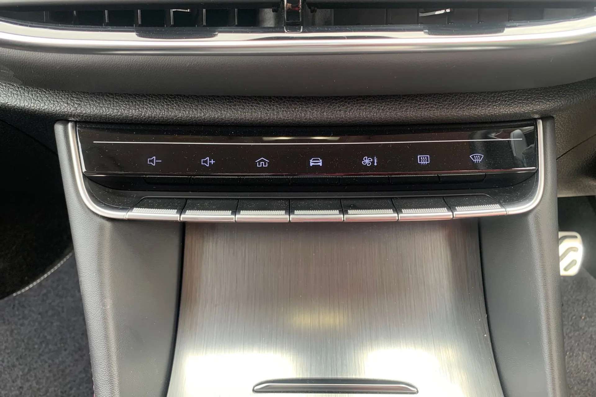 2024 MG MOTOR UK HS 2024 MG MOTOR UK HS