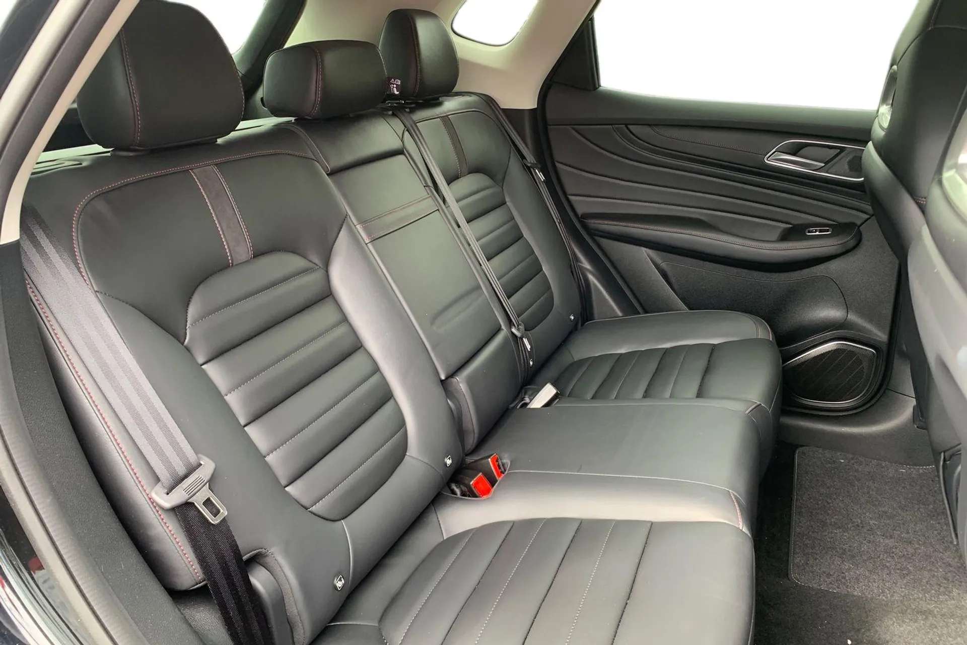 2024 MG MOTOR UK HS 2024 MG MOTOR UK HS