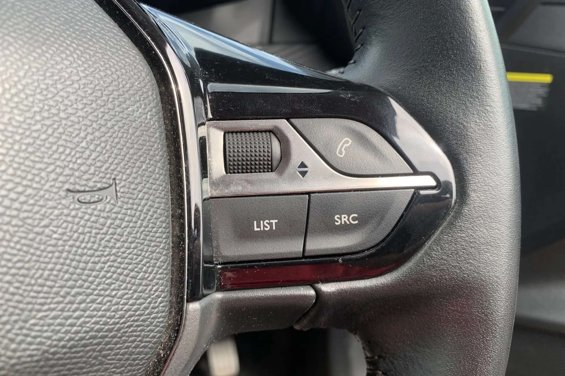 2020 PEUGEOT 208 2020 PEUGEOT 208