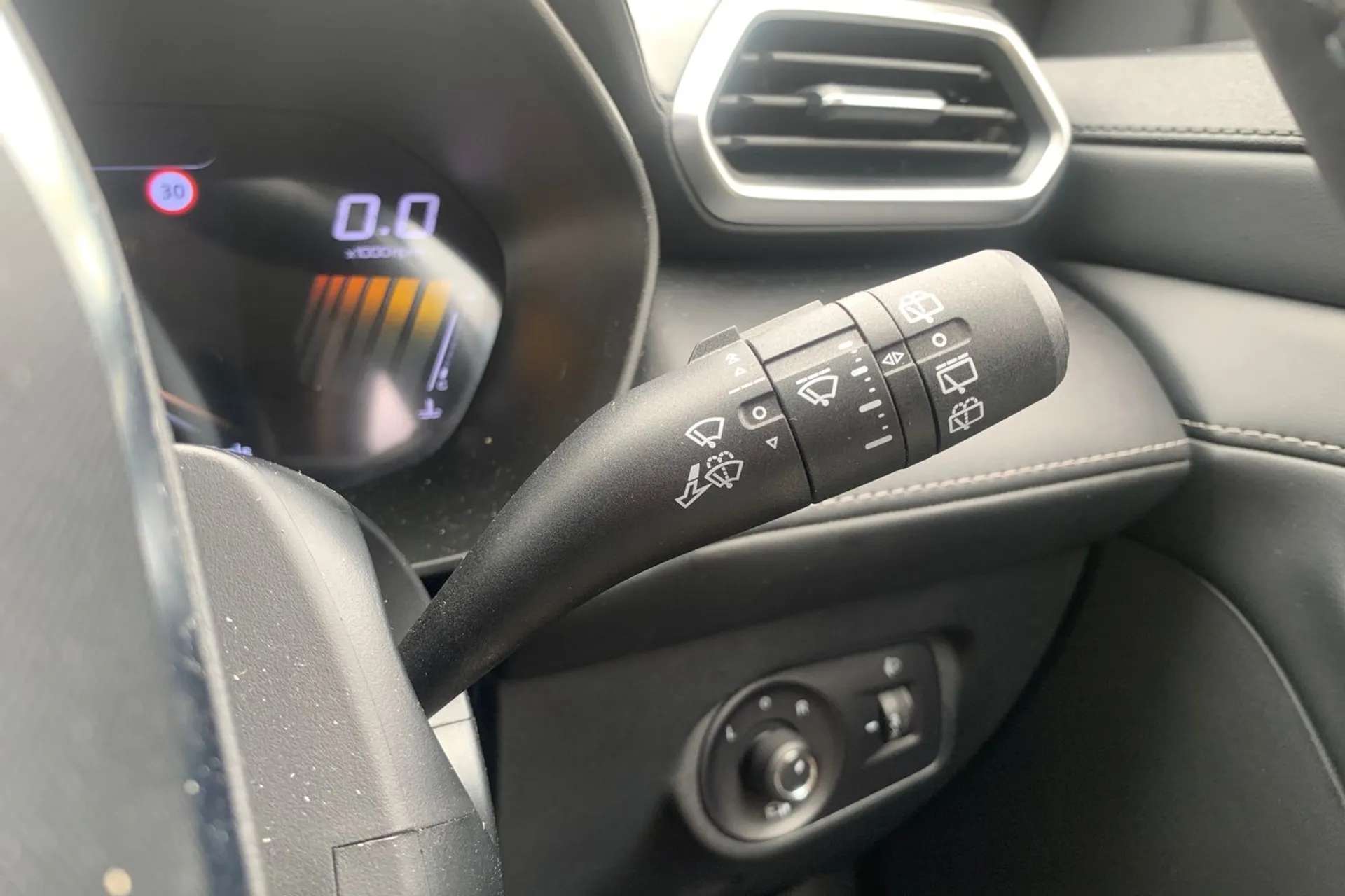 2024 MG MOTOR UK ZS 2024 MG MOTOR UK ZS