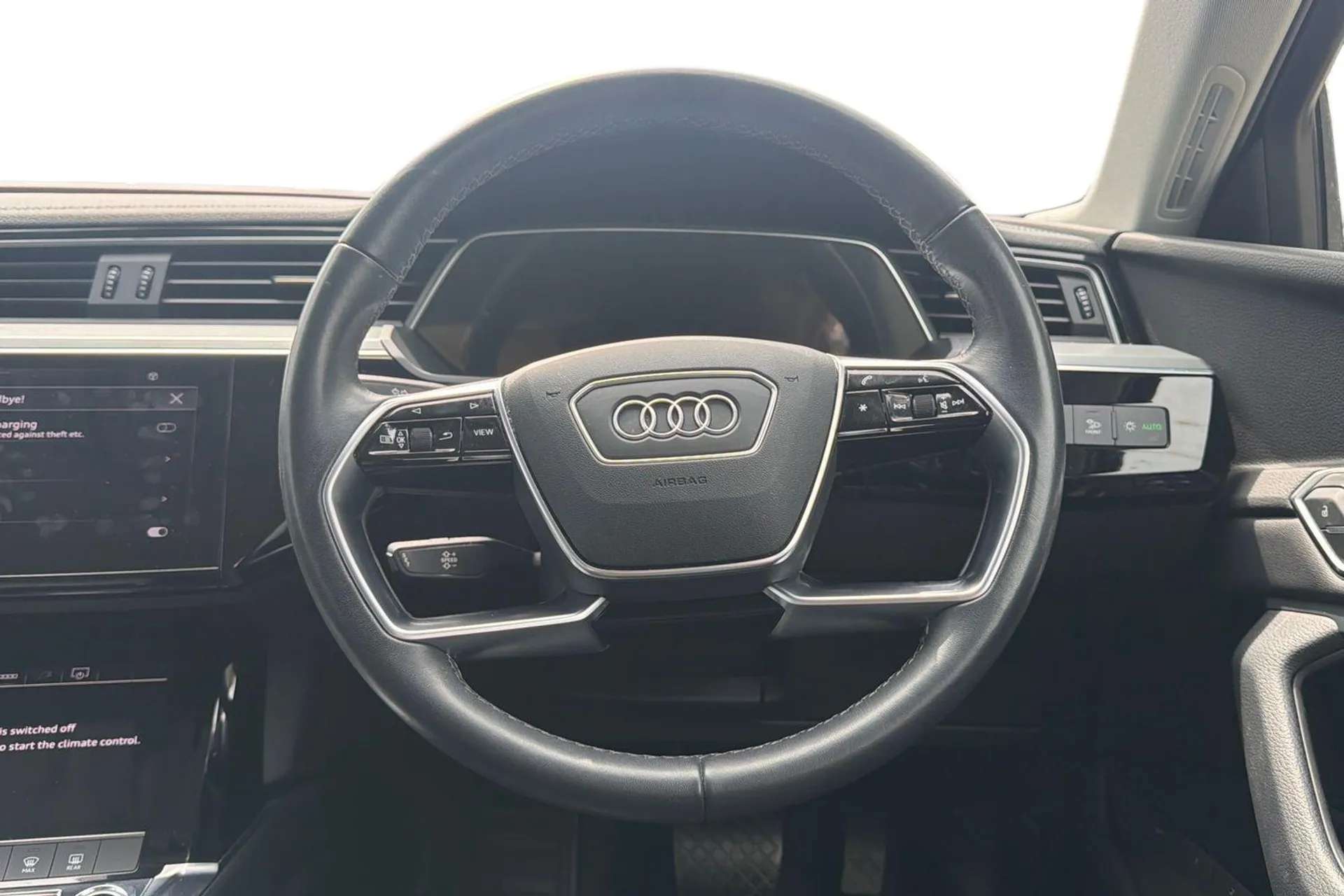 2024 AUDI Q8 2024 AUDI Q8