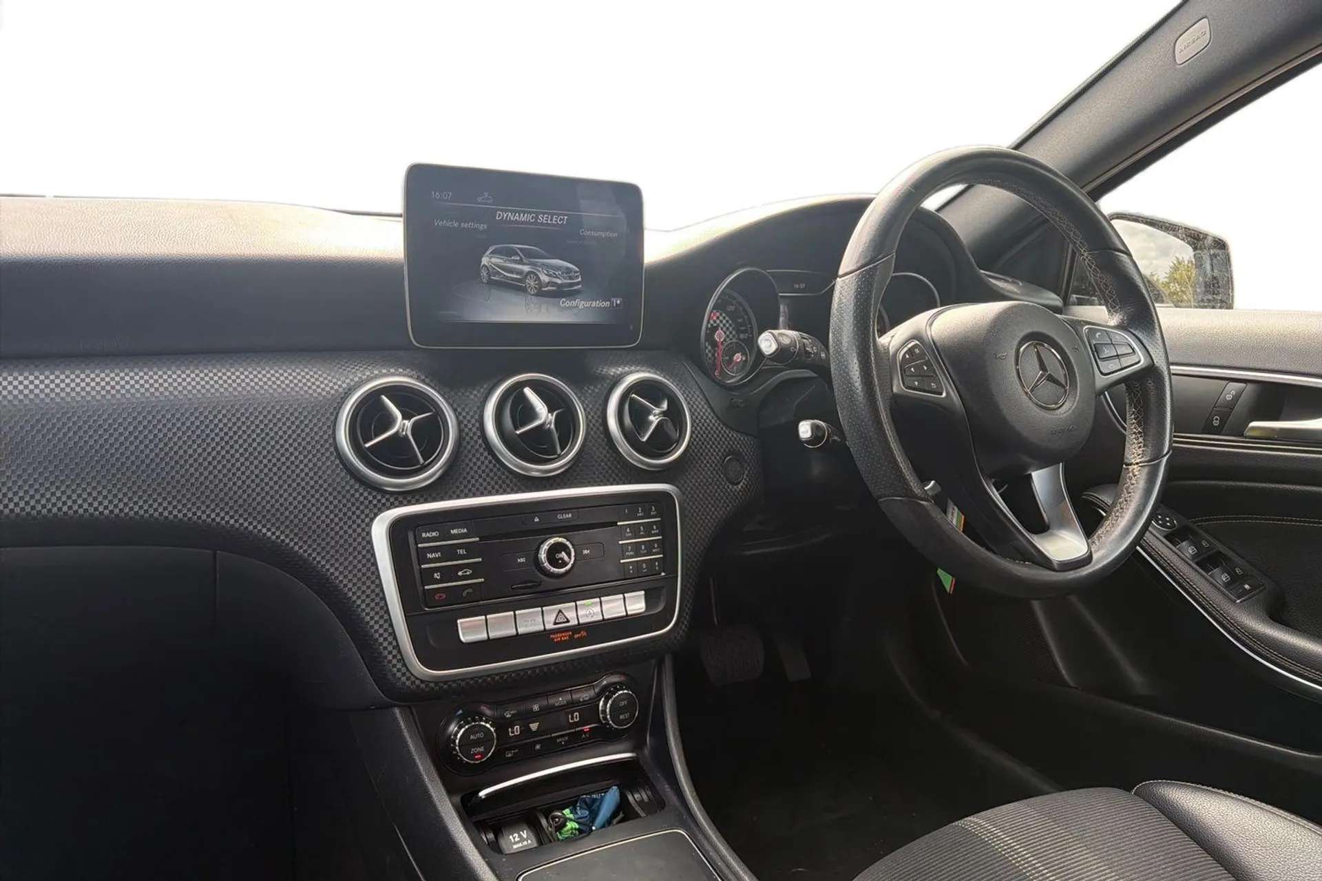 2018 MERCEDES-BENZ A CLASS 2018 MERCEDES-BENZ A CLASS