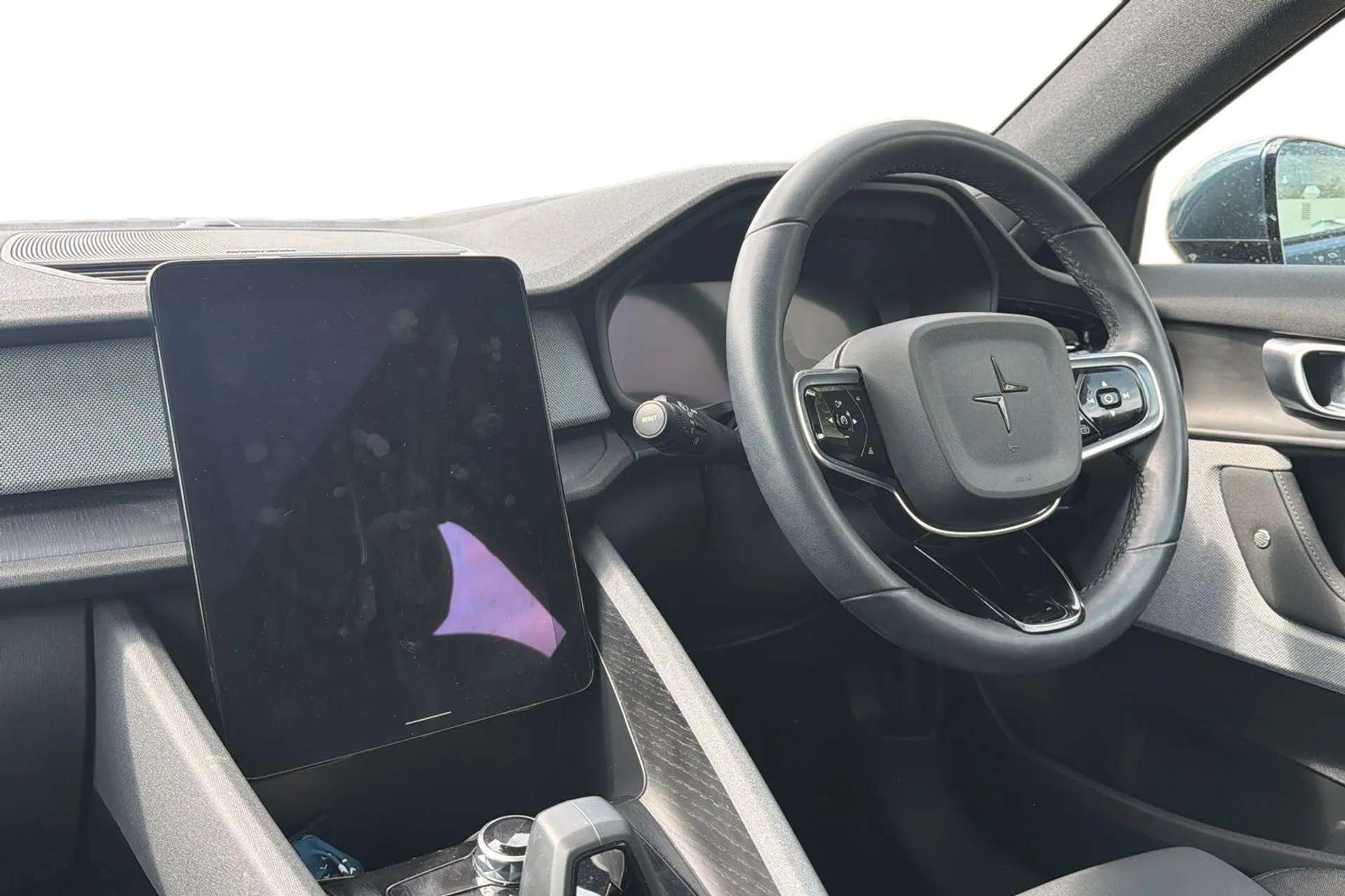 2023 POLESTAR 2 2023 POLESTAR 2