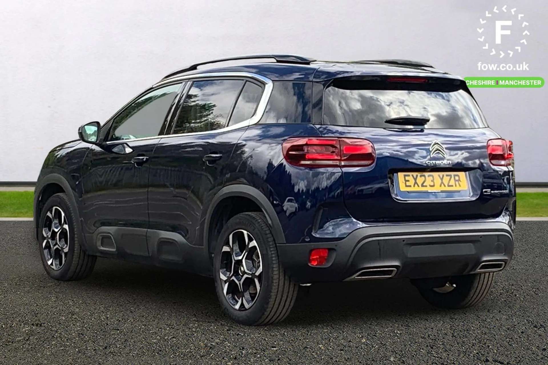 A 2023 CITROEN C5 AIRCROSS 1.2 PureTech Shine 5dr EAT8 [ LED interior lighting, FM and DAB digital radio, LED headlights with LED daytime running lights, City camera pack with f A 2023 CITROEN C5 AIRCROSS 1.2 PureTech Shine 5dr EAT8 [ LED interior lighting, FM and DAB digital radio, LED headlights with LED daytime running lights, City camera pack with f