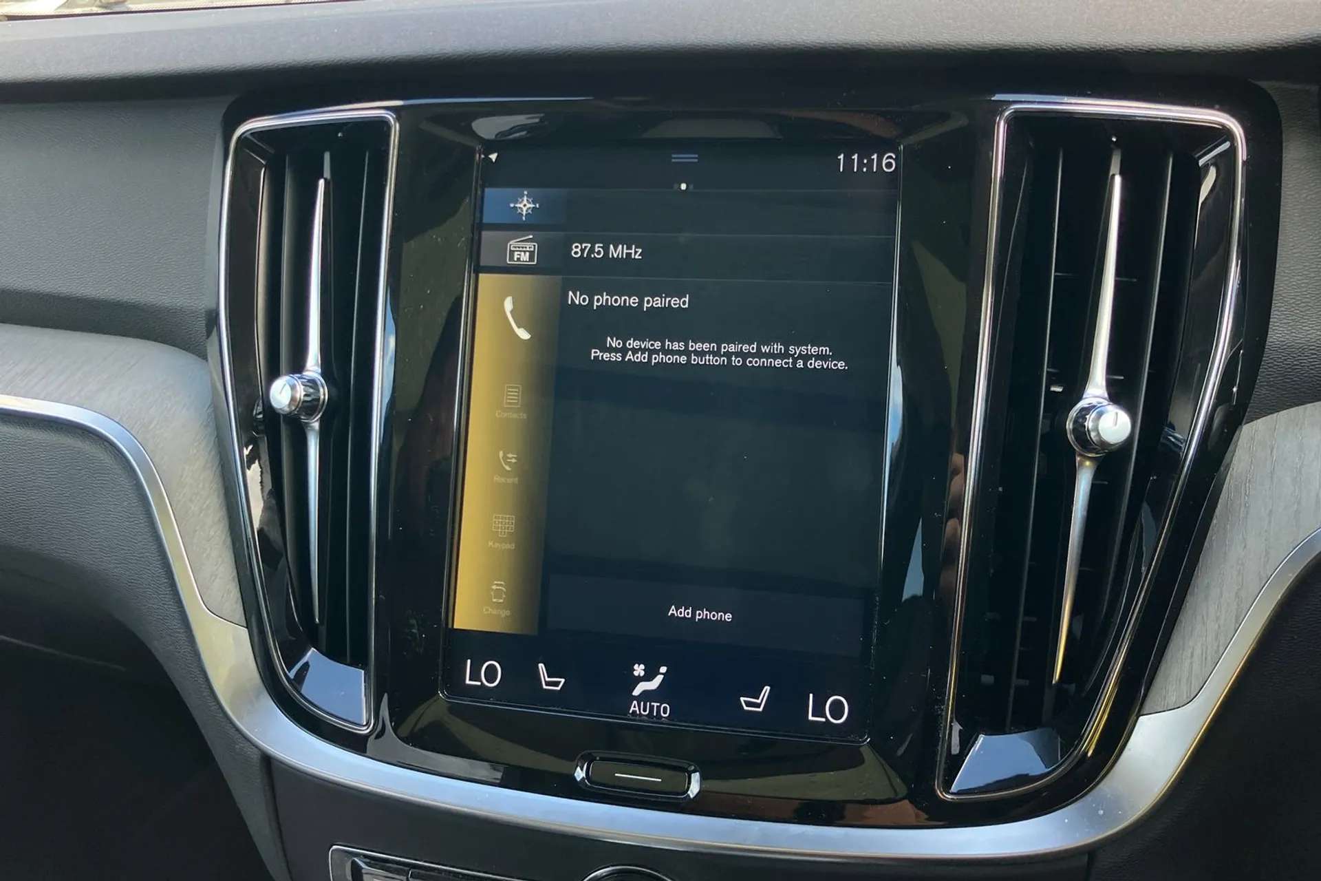 2020 VOLVO V60 2020 VOLVO V60