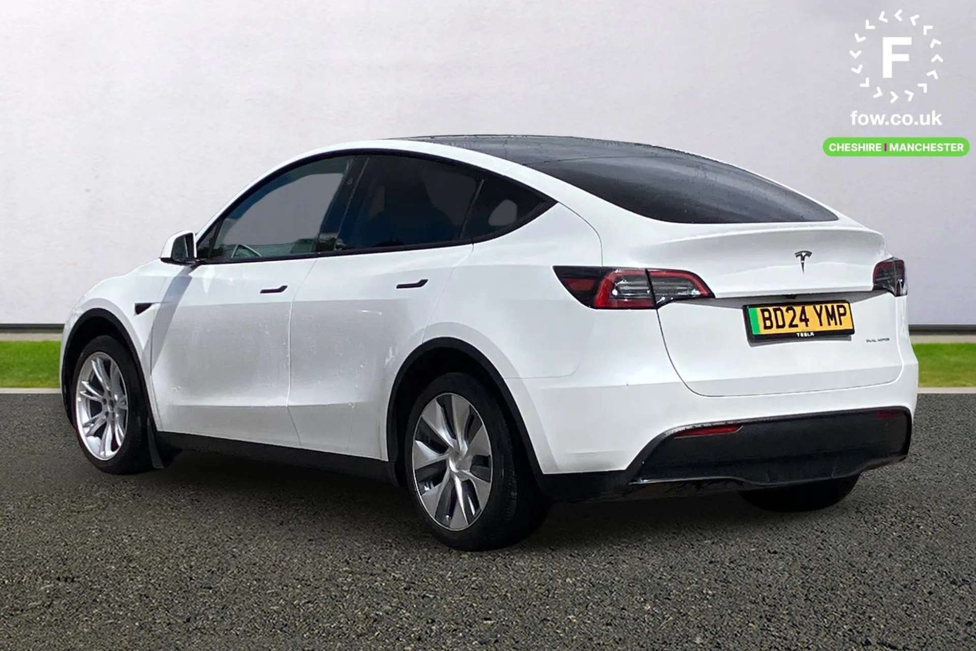 2024 TESLA MODEL Y 2024 TESLA MODEL Y