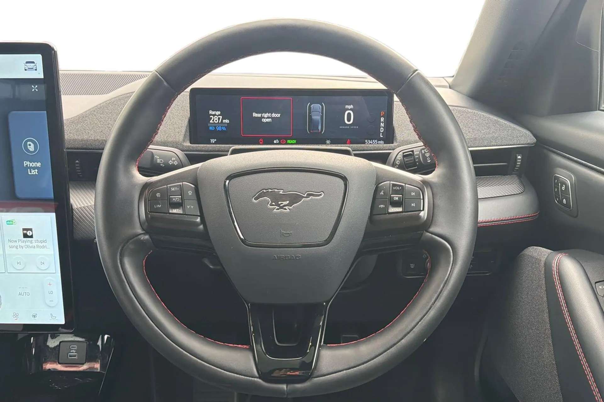 2021 FORD MUSTANG MACH-E 2021 FORD MUSTANG MACH-E