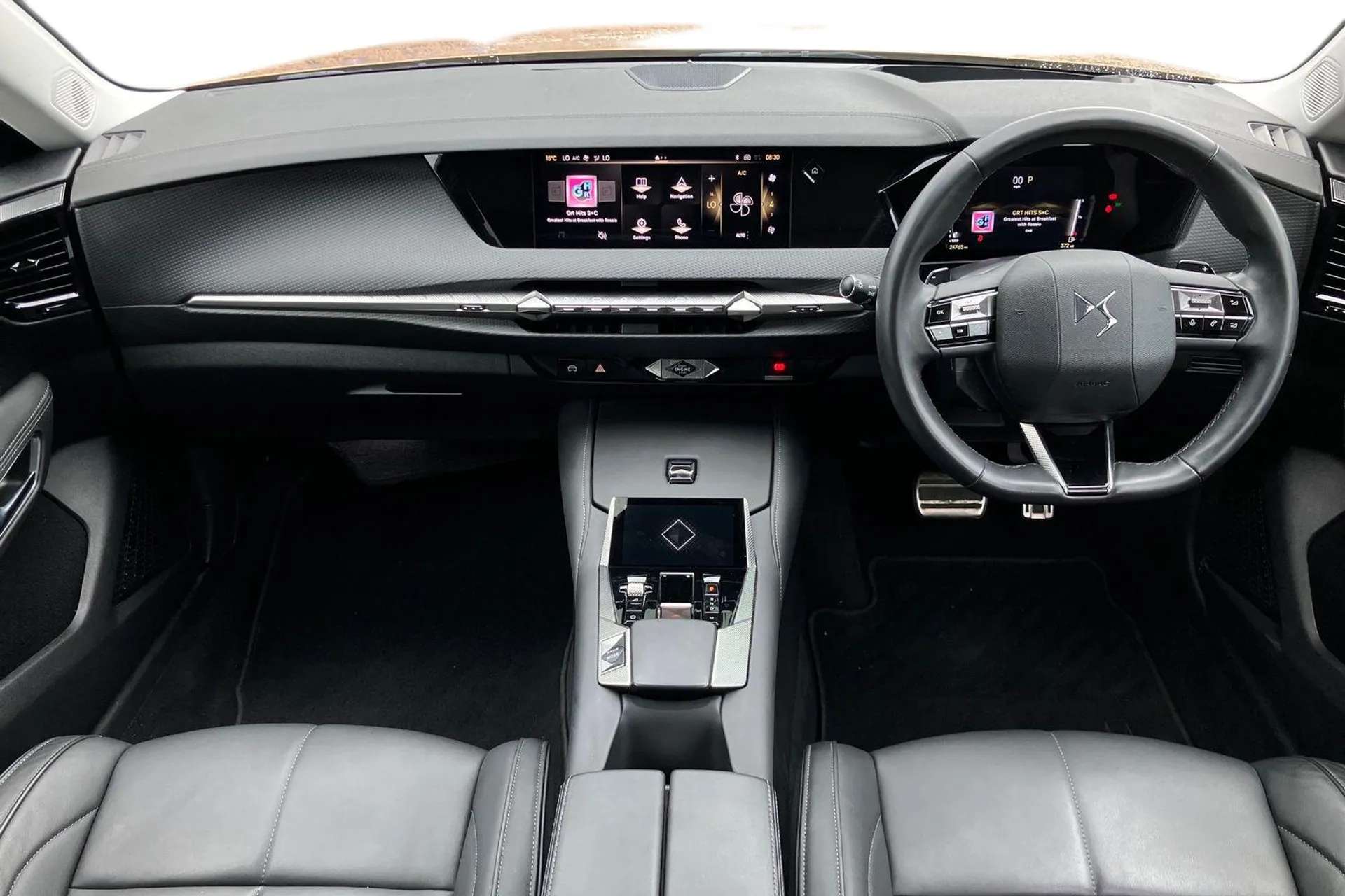 A 2023 DS DS4 1.6 PureTech 180 Rivoli 5dr EAT8 [7 inch digital instrument cluster display, Speed limit recognition and speed warning, 19" Sevilla diamond cut alloy A 2023 DS DS4 1.6 PureTech 180 Rivoli 5dr EAT8 [7 inch digital instrument cluster display, Speed limit recognition and speed warning, 19" Sevilla diamond cut alloy