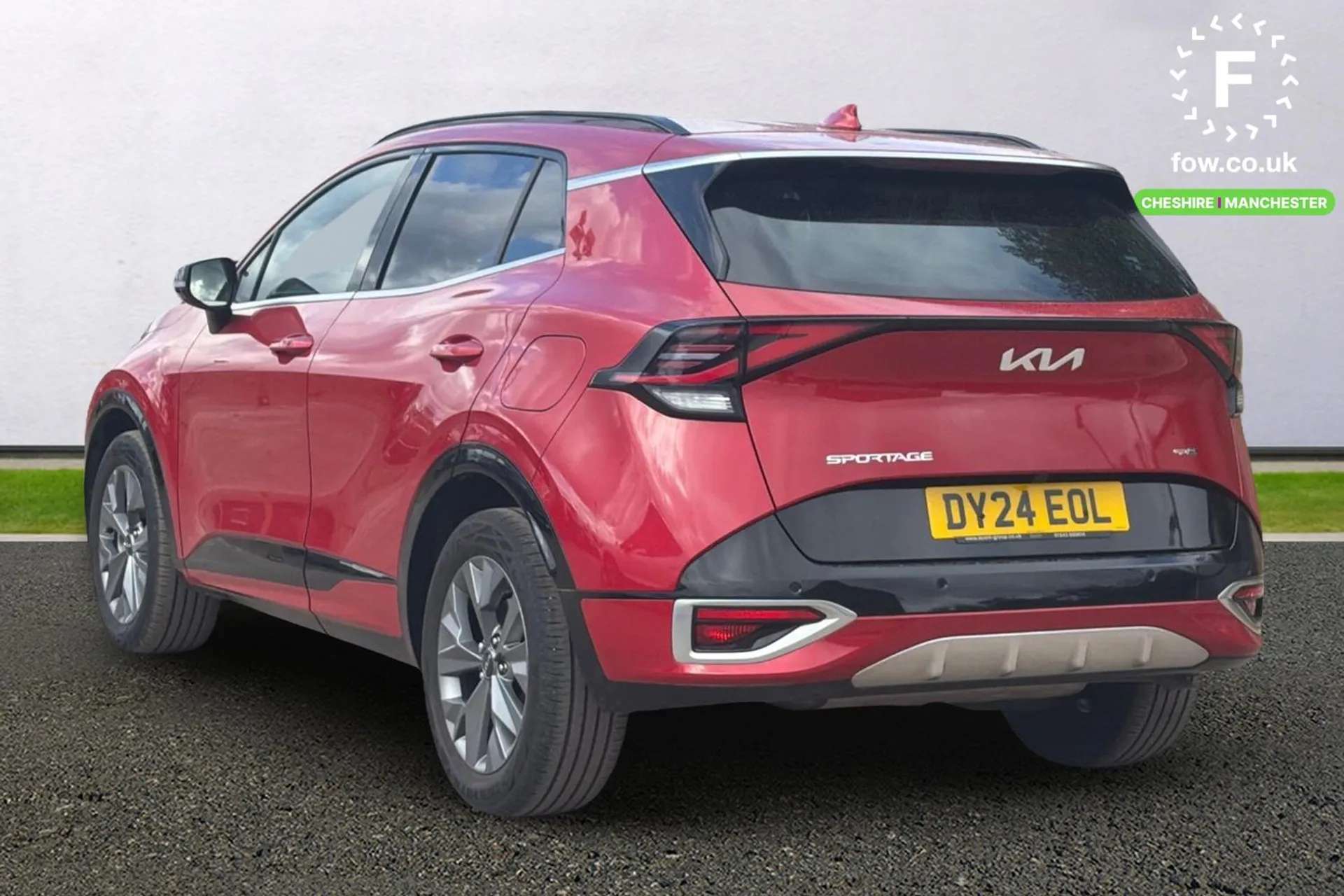 A 2024 KIA SPORTAGE 1.6T GDi HEV GT-Line 5dr Auto [Front and rear parking sensors, Rear View Monitor, Intelligent Stop and Go, LED Headlights, Privacy Glass, 18" GT-Line A 2024 KIA SPORTAGE 1.6T GDi HEV GT-Line 5dr Auto [Front and rear parking sensors, Rear View Monitor, Intelligent Stop and Go, LED Headlights, Privacy Glass, 18" GT-Line