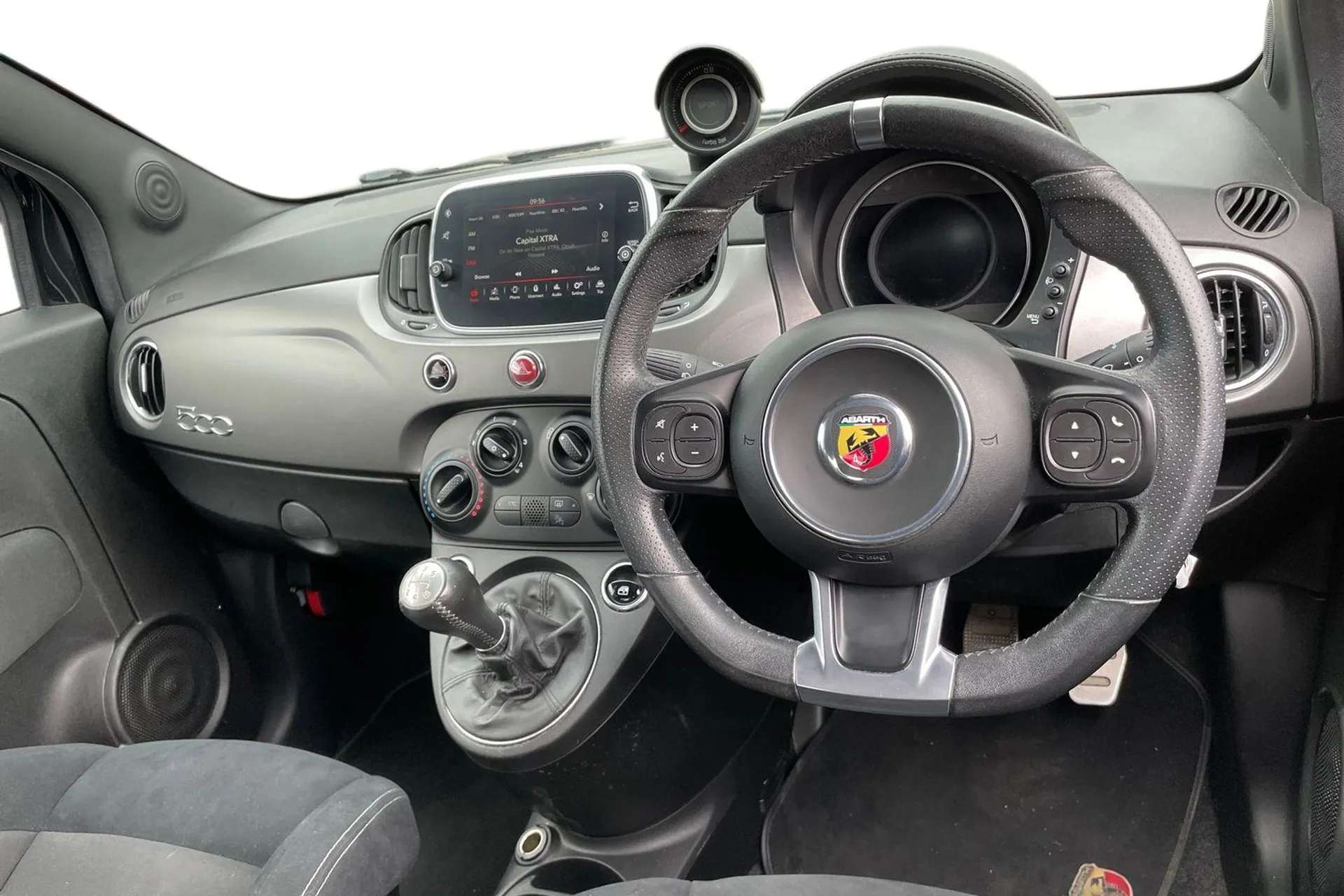 2019 ABARTH 595 2019 ABARTH 595