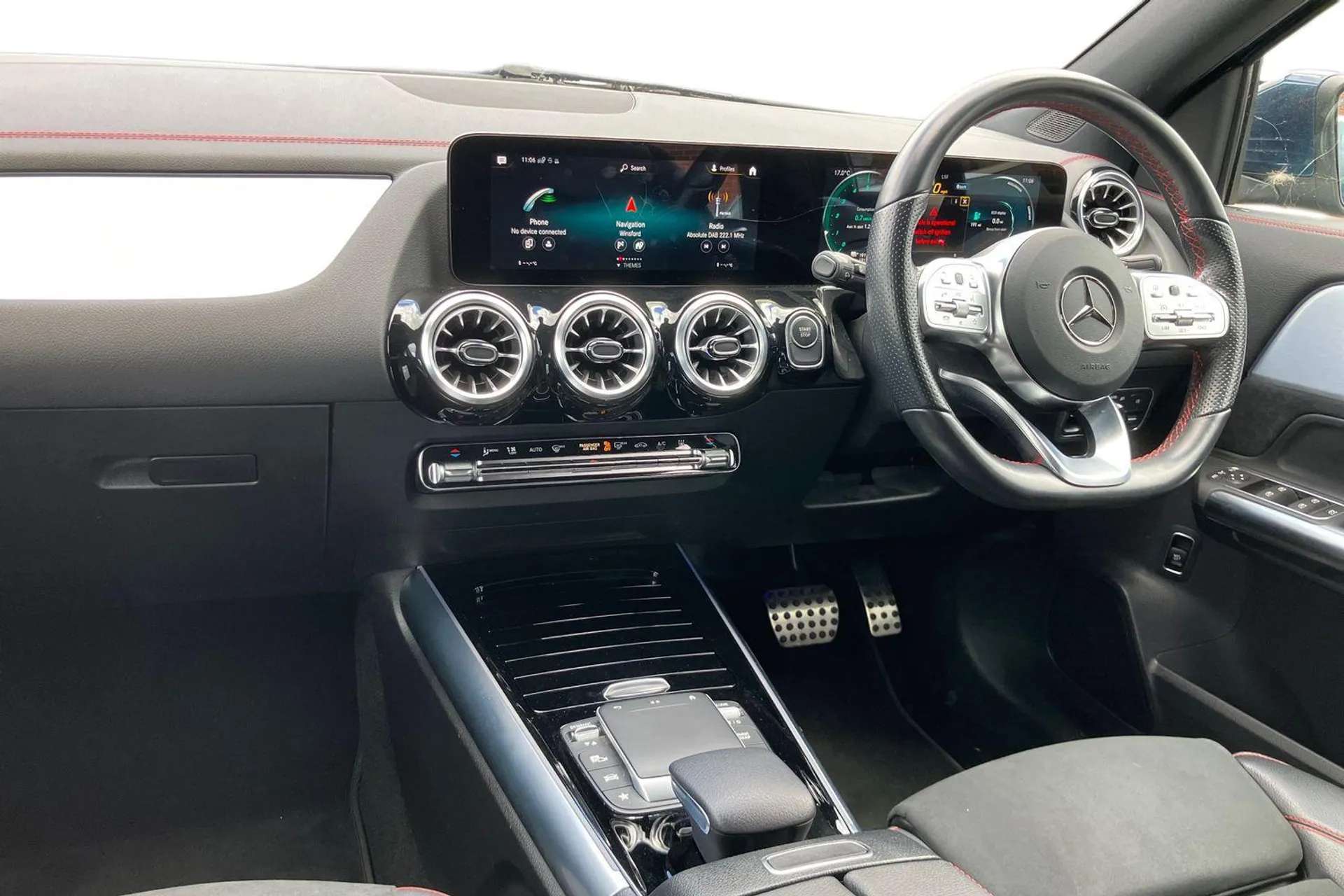 A 2021 MERCEDES-BENZ EQA EQA 350 4M 215kW AMG Line Premium 66.5kWh 5dr Auto [100KW DC onboard charger, Seat comfort pack - EQA, Easy-pack tailgate, LED High performance headla A 2021 MERCEDES-BENZ EQA EQA 350 4M 215kW AMG Line Premium 66.5kWh 5dr Auto [100KW DC onboard charger, Seat comfort pack - EQA, Easy-pack tailgate, LED High performance headla