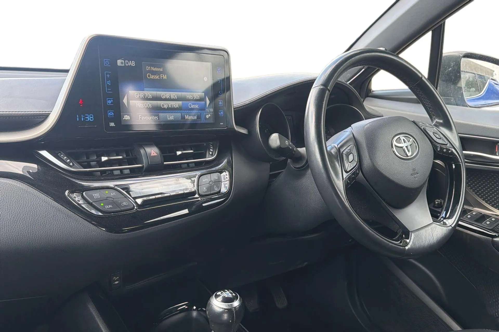 2019 TOYOTA C-HR 2019 TOYOTA C-HR