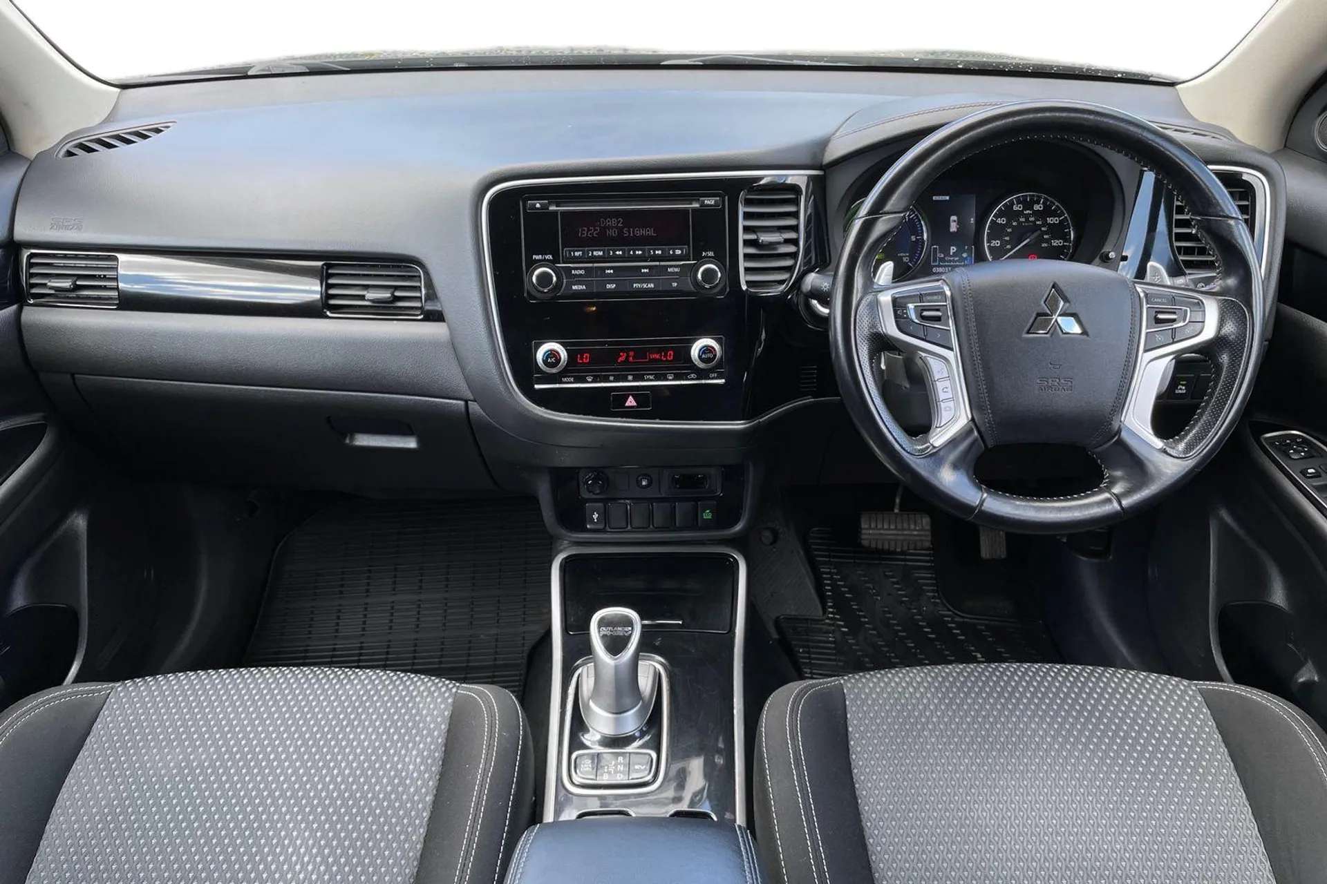 2020 MITSUBISHI OUTLANDER 2020 MITSUBISHI OUTLANDER