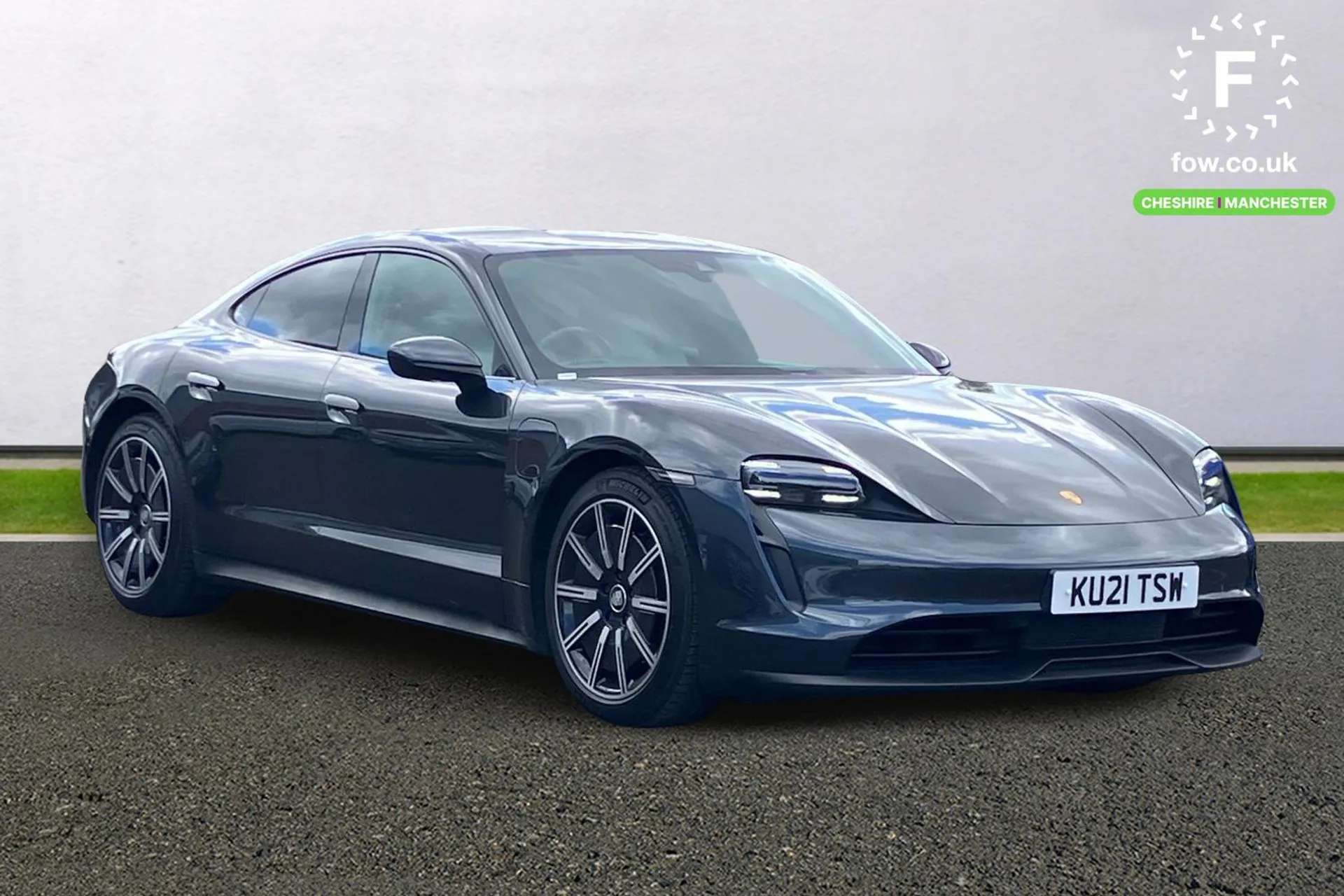 2021 PORSCHE TAYCAN 2021 PORSCHE TAYCAN