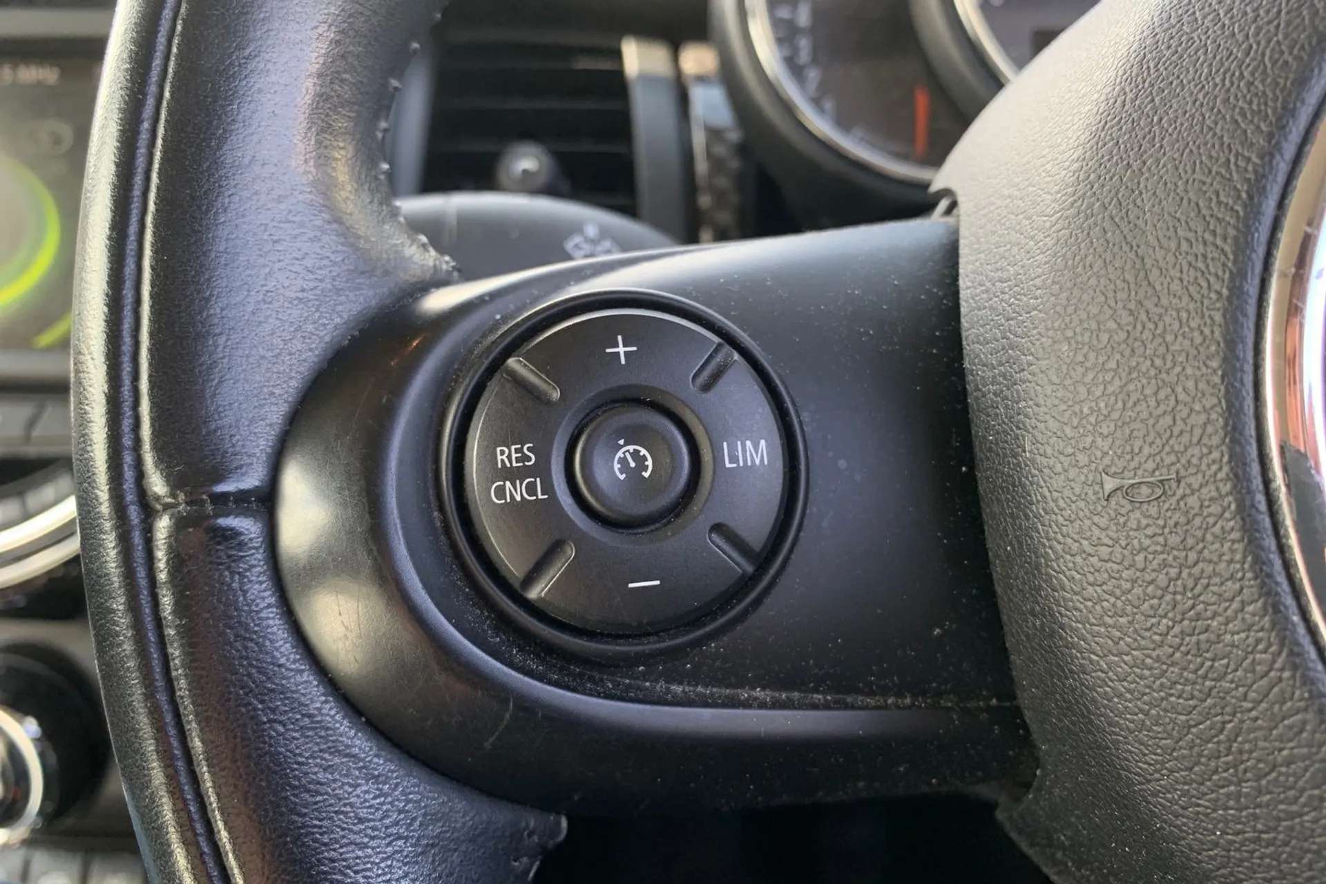 2018 MINI HATCH 2018 MINI HATCH