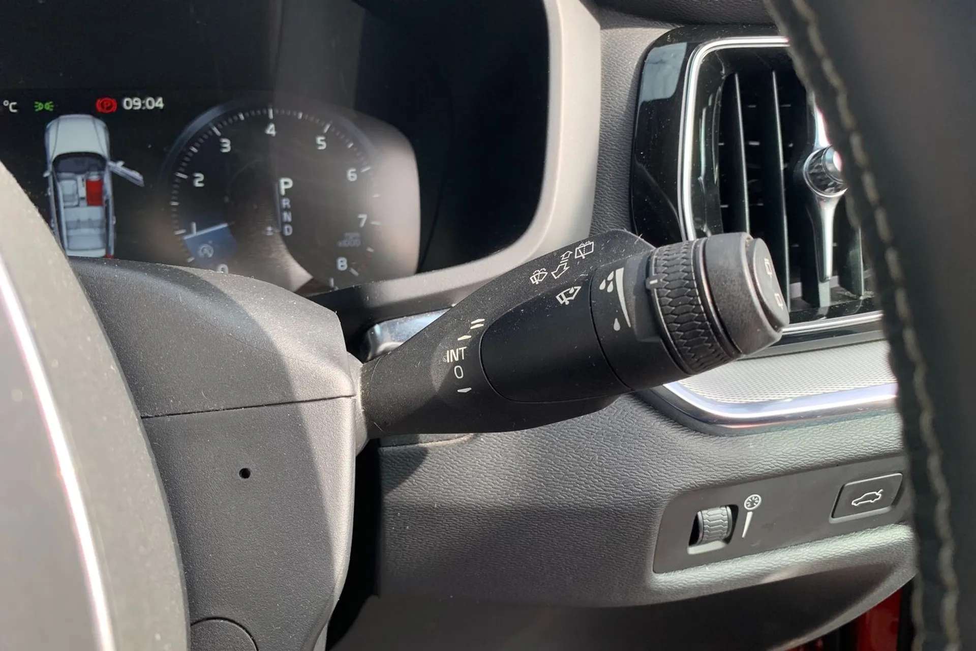 2019 VOLVO V60 2019 VOLVO V60