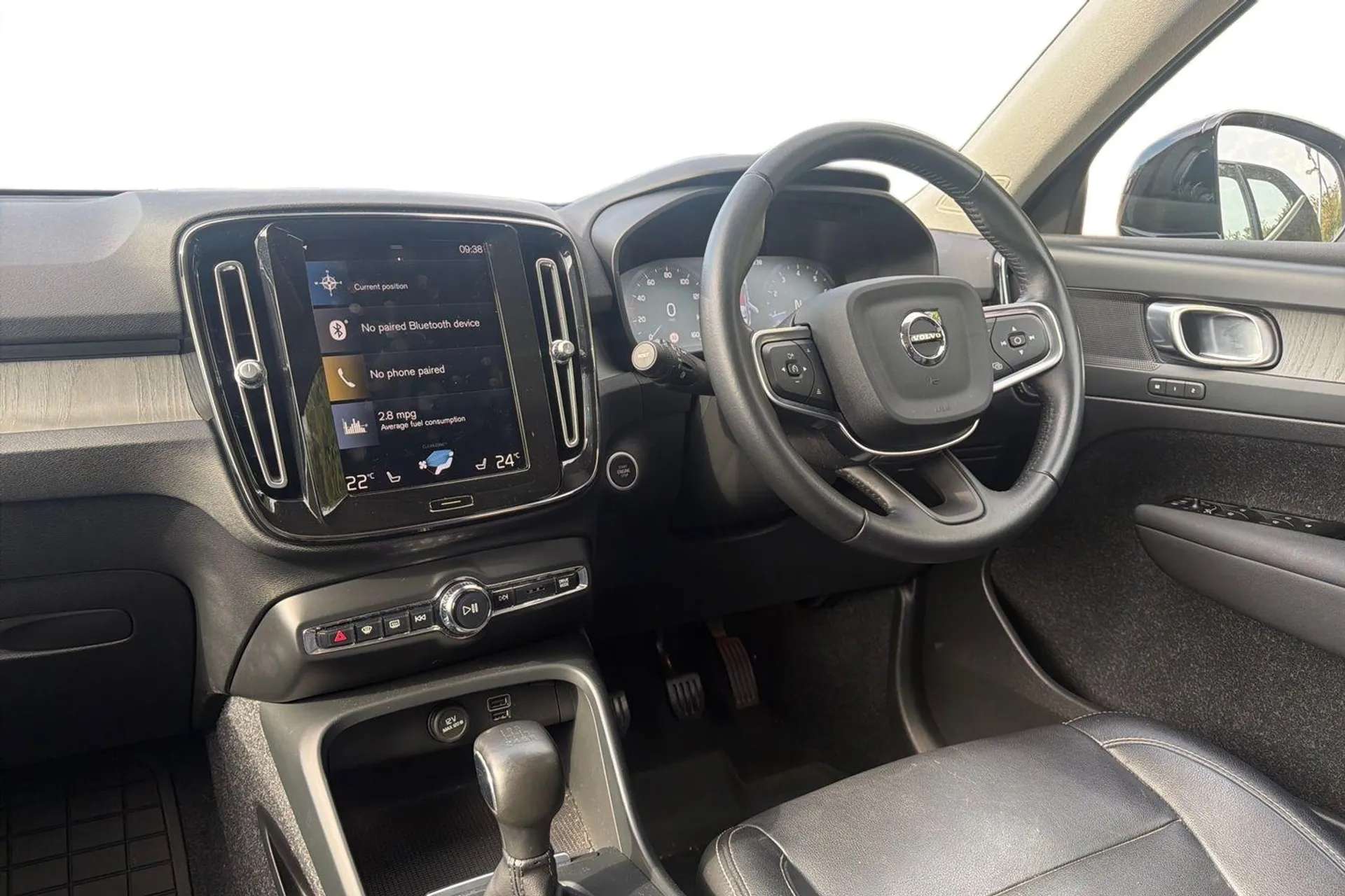 2021 VOLVO XC40 2021 VOLVO XC40