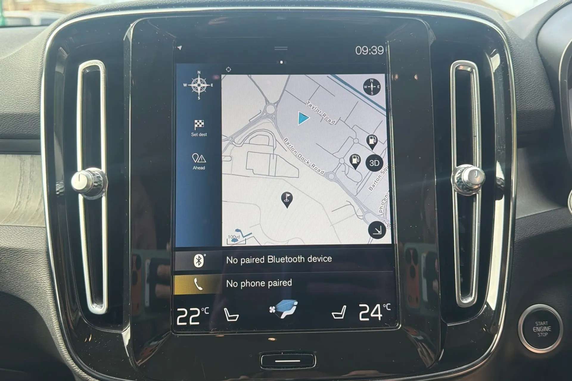 2021 VOLVO XC40 2021 VOLVO XC40