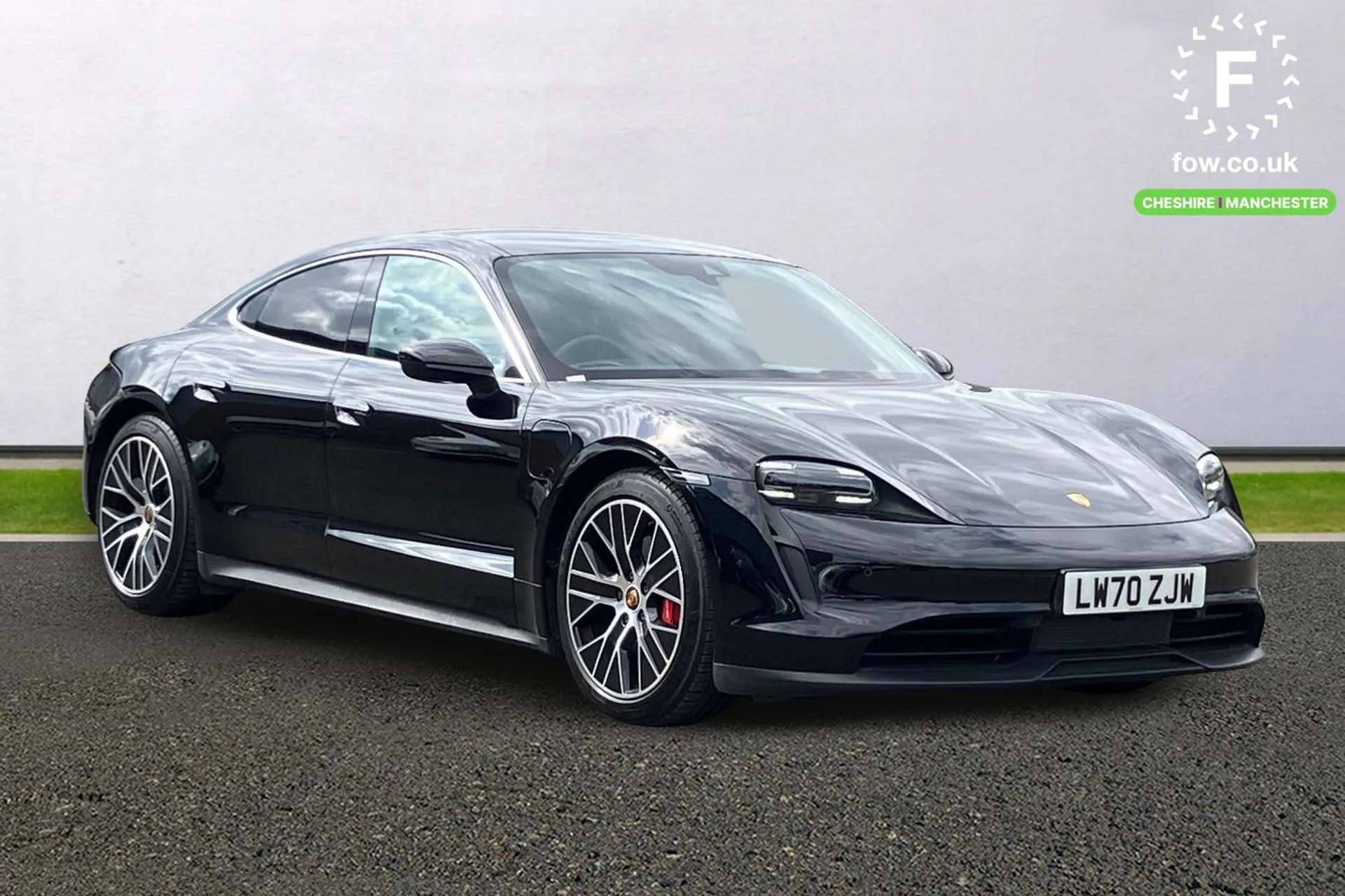 2020 PORSCHE TAYCAN 2020 PORSCHE TAYCAN