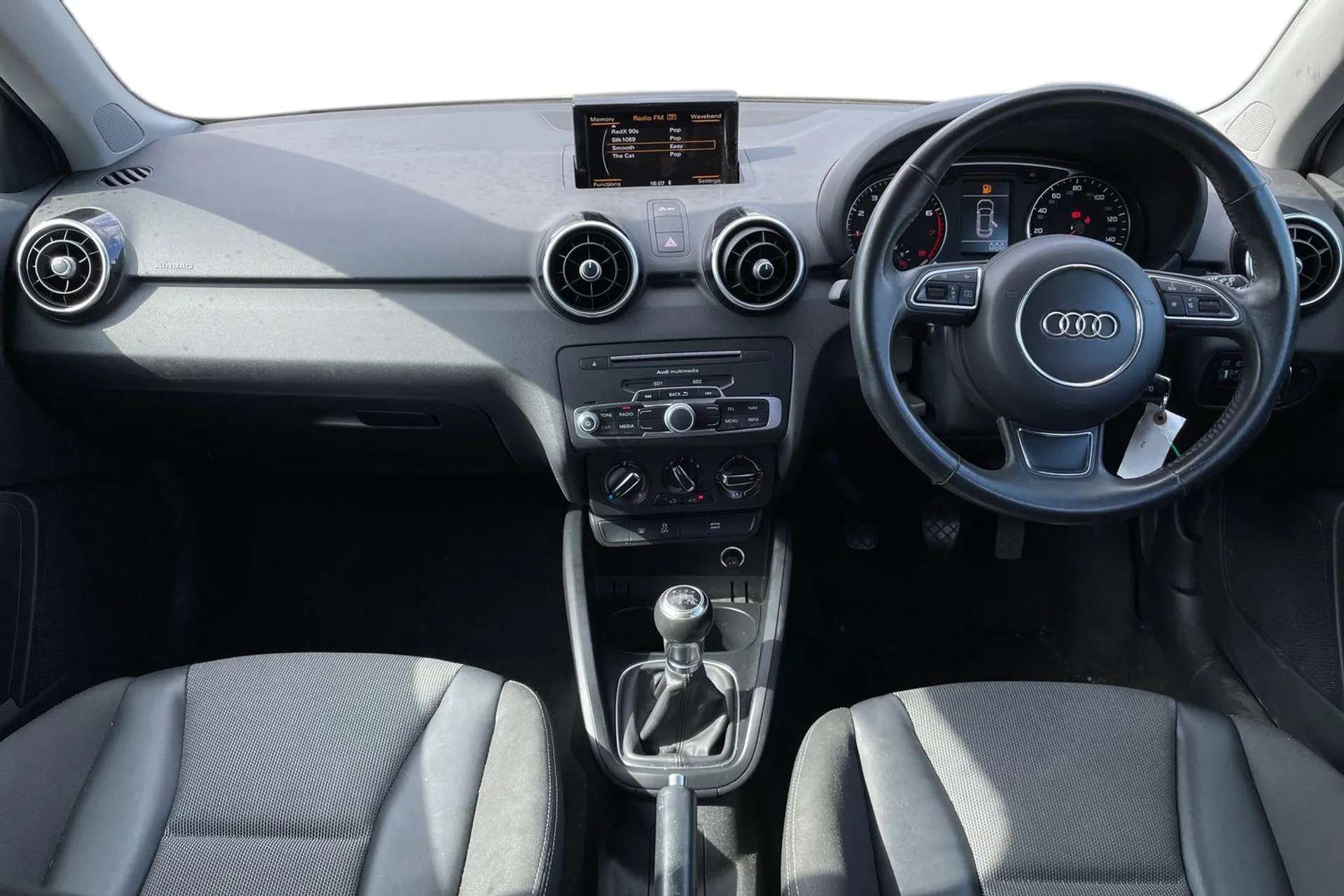 2016 AUDI A1 2016 AUDI A1