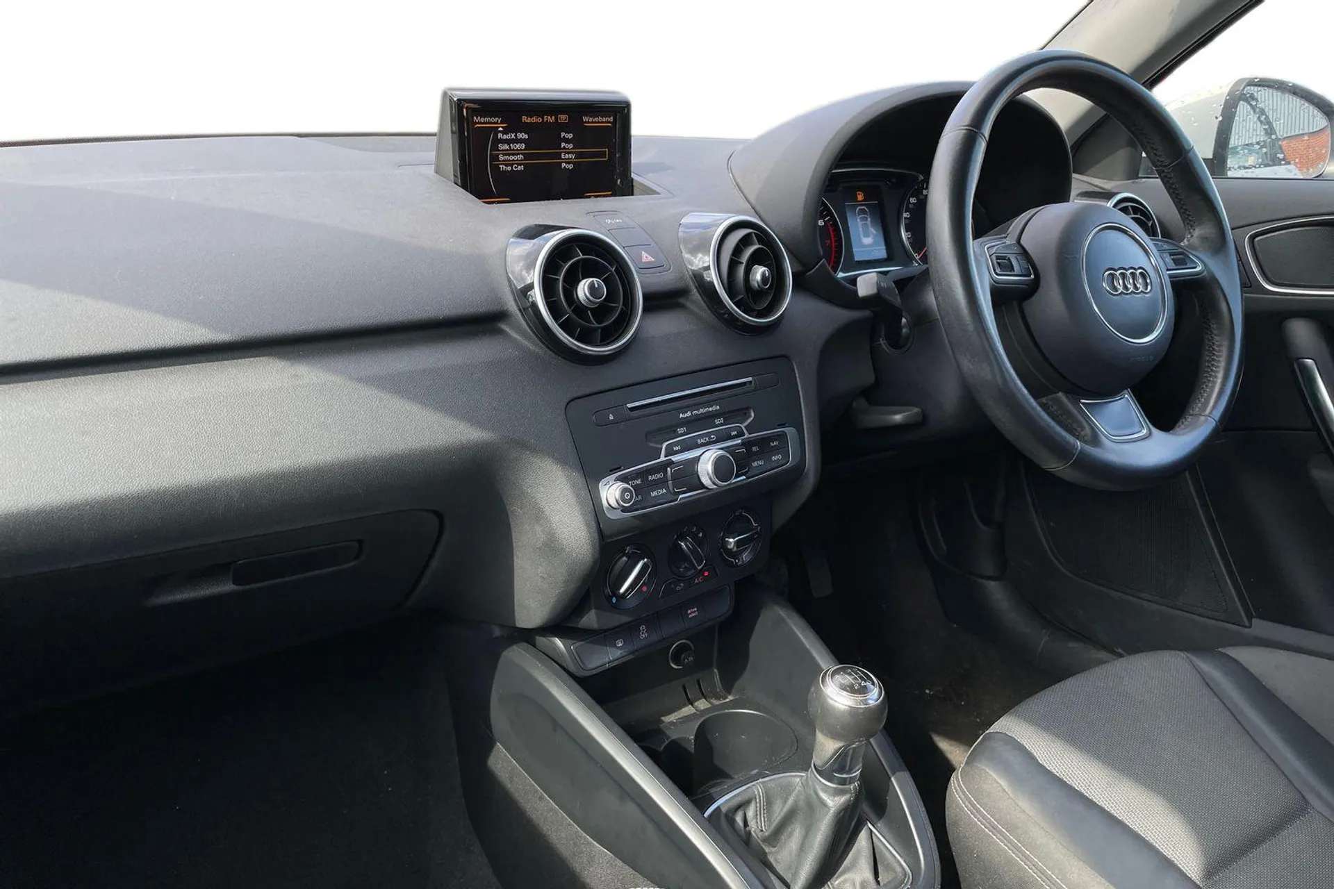 2016 AUDI A1 2016 AUDI A1