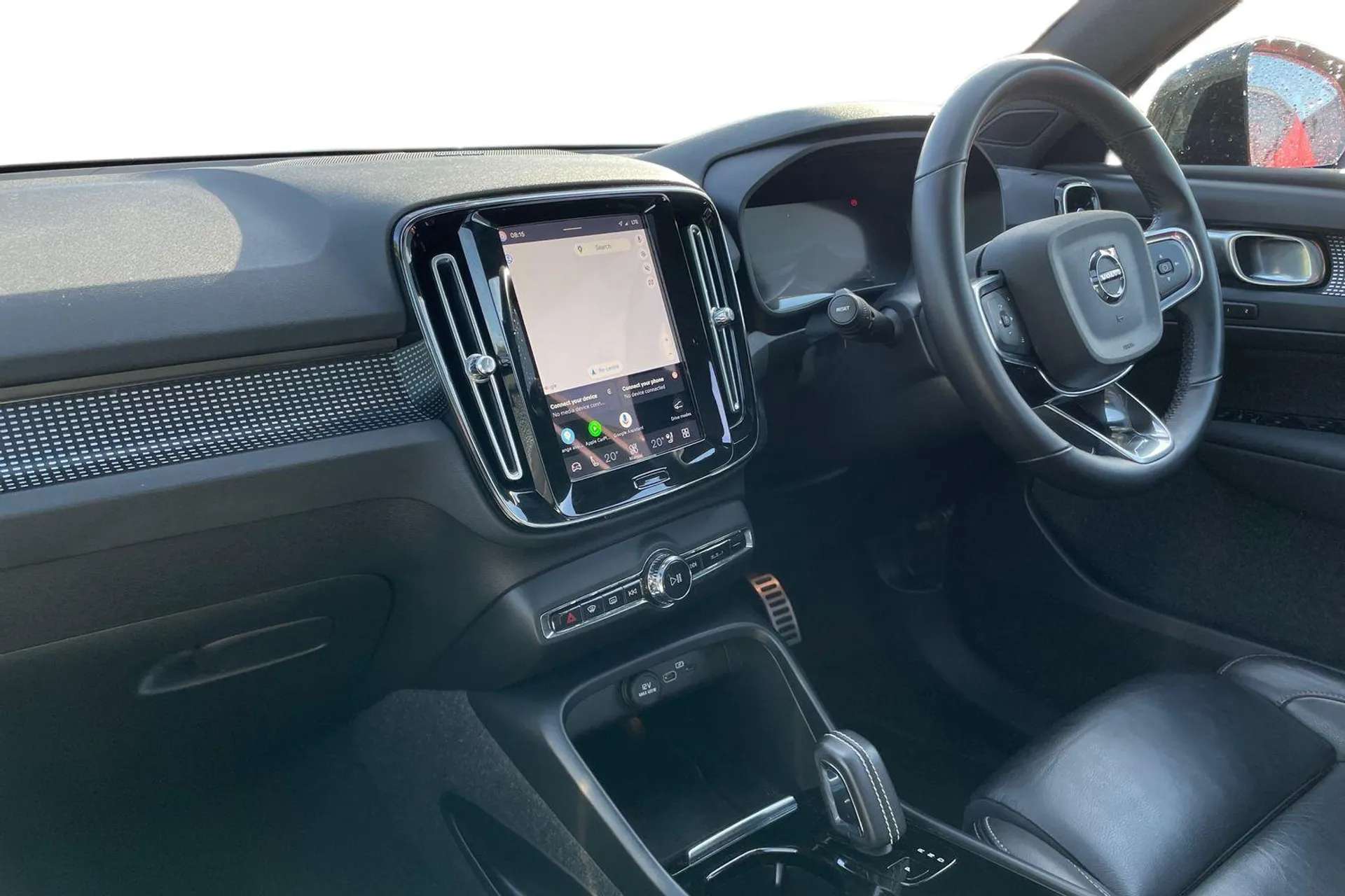 A 2021 VOLVO XC40 300kW Recharge Twin Pro 78kWh 5dr AWD Auto [ Premium Sound by Harman Kardon, Rear park assist camera, Driver assistance (pilot assist and adaptive cru A 2021 VOLVO XC40 300kW Recharge Twin Pro 78kWh 5dr AWD Auto [ Premium Sound by Harman Kardon, Rear park assist camera, Driver assistance (pilot assist and adaptive cru
