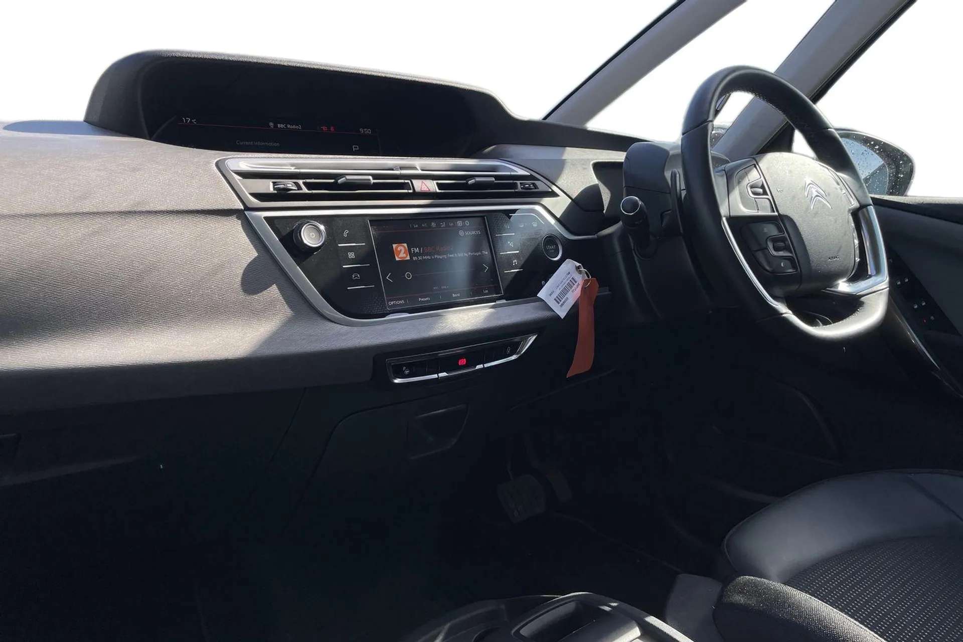 A 2022 CITROEN GRAND C4 SPACETOURER 1.5 BlueHDi 130 Shine 5dr EAT8 [ Front parking sensor , Rear parking sensor , Park assist and blind spot monitoring (with LED alert on door mirrors) , A 2022 CITROEN GRAND C4 SPACETOURER 1.5 BlueHDi 130 Shine 5dr EAT8 [ Front parking sensor , Rear parking sensor , Park assist and blind spot monitoring (with LED alert on door mirrors) ,