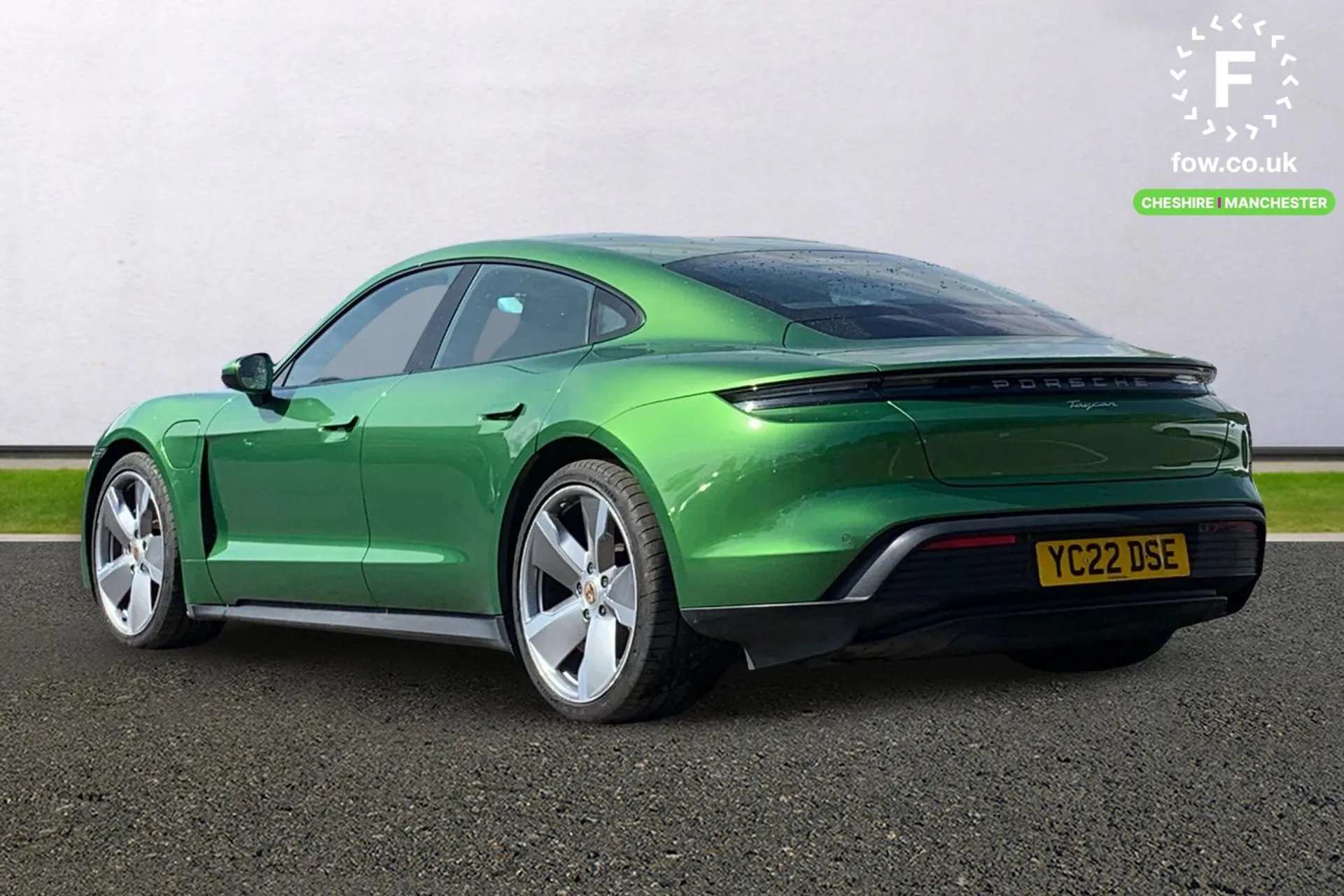 2022 PORSCHE TAYCAN 2022 PORSCHE TAYCAN