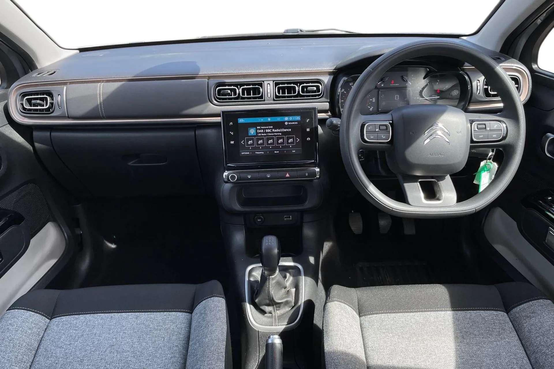 A 2020 CITROEN C3 1.2 PureTech 83 Origins 5dr [Cruise Control, Rear Parking Sensors, Black Roof, Bluetooth, DAB, 16" Matrix Alloys, Technology Pack, Origins Colour Pack A 2020 CITROEN C3 1.2 PureTech 83 Origins 5dr [Cruise Control, Rear Parking Sensors, Black Roof, Bluetooth, DAB, 16" Matrix Alloys, Technology Pack, Origins Colour Pack