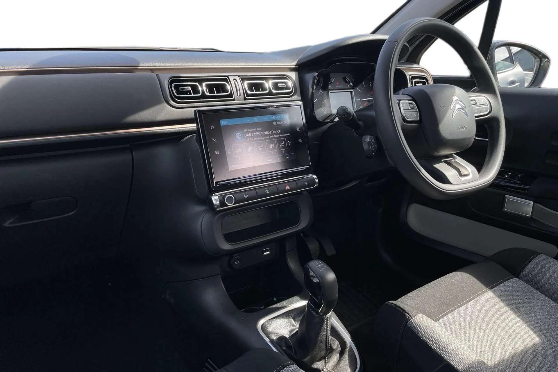 A 2020 CITROEN C3 1.2 PureTech 83 Origins 5dr [Cruise Control, Rear Parking Sensors, Black Roof, Bluetooth, DAB, 16" Matrix Alloys, Technology Pack, Origins Colour Pack A 2020 CITROEN C3 1.2 PureTech 83 Origins 5dr [Cruise Control, Rear Parking Sensors, Black Roof, Bluetooth, DAB, 16" Matrix Alloys, Technology Pack, Origins Colour Pack