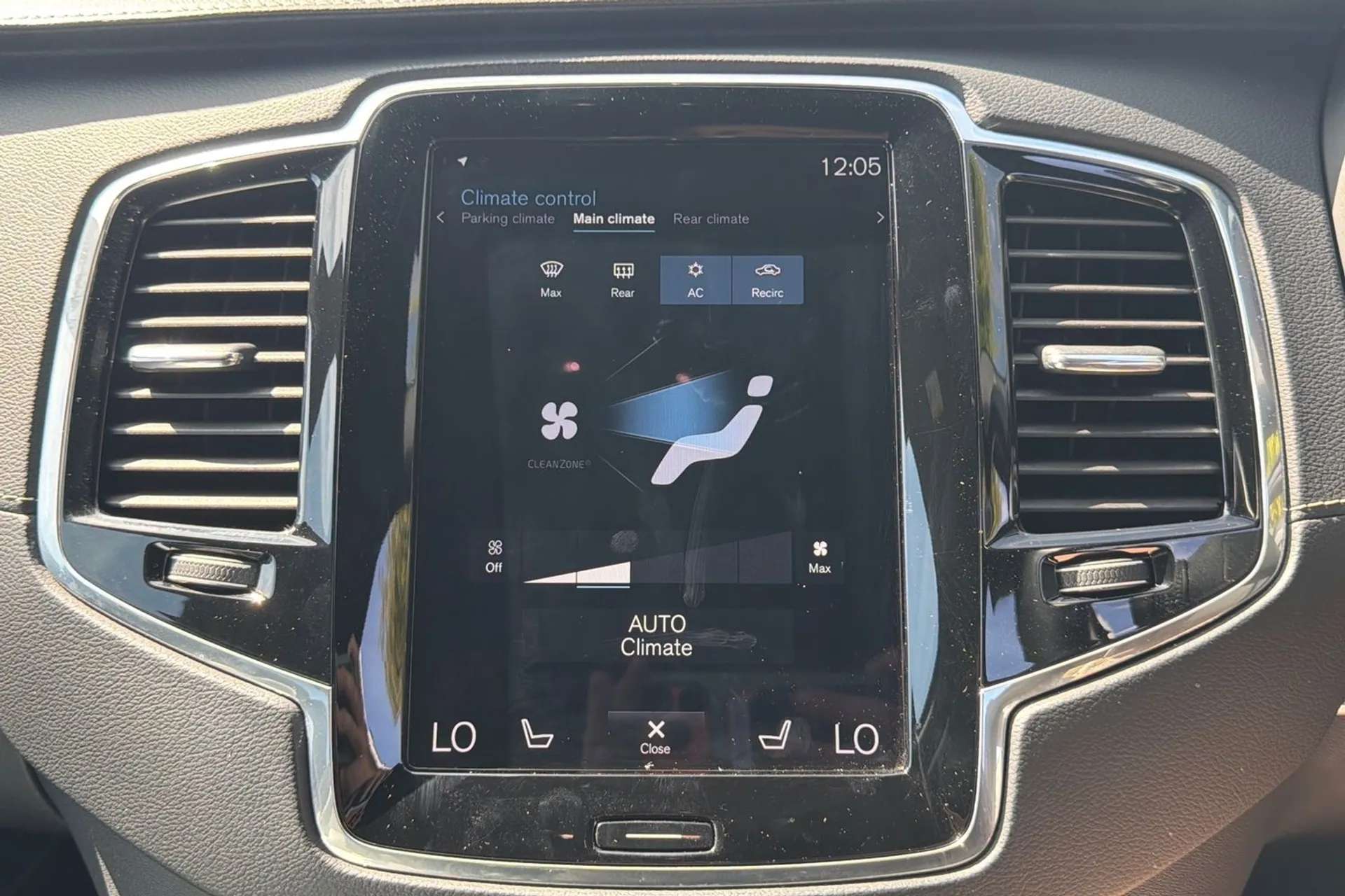 2019 VOLVO XC90 2019 VOLVO XC90