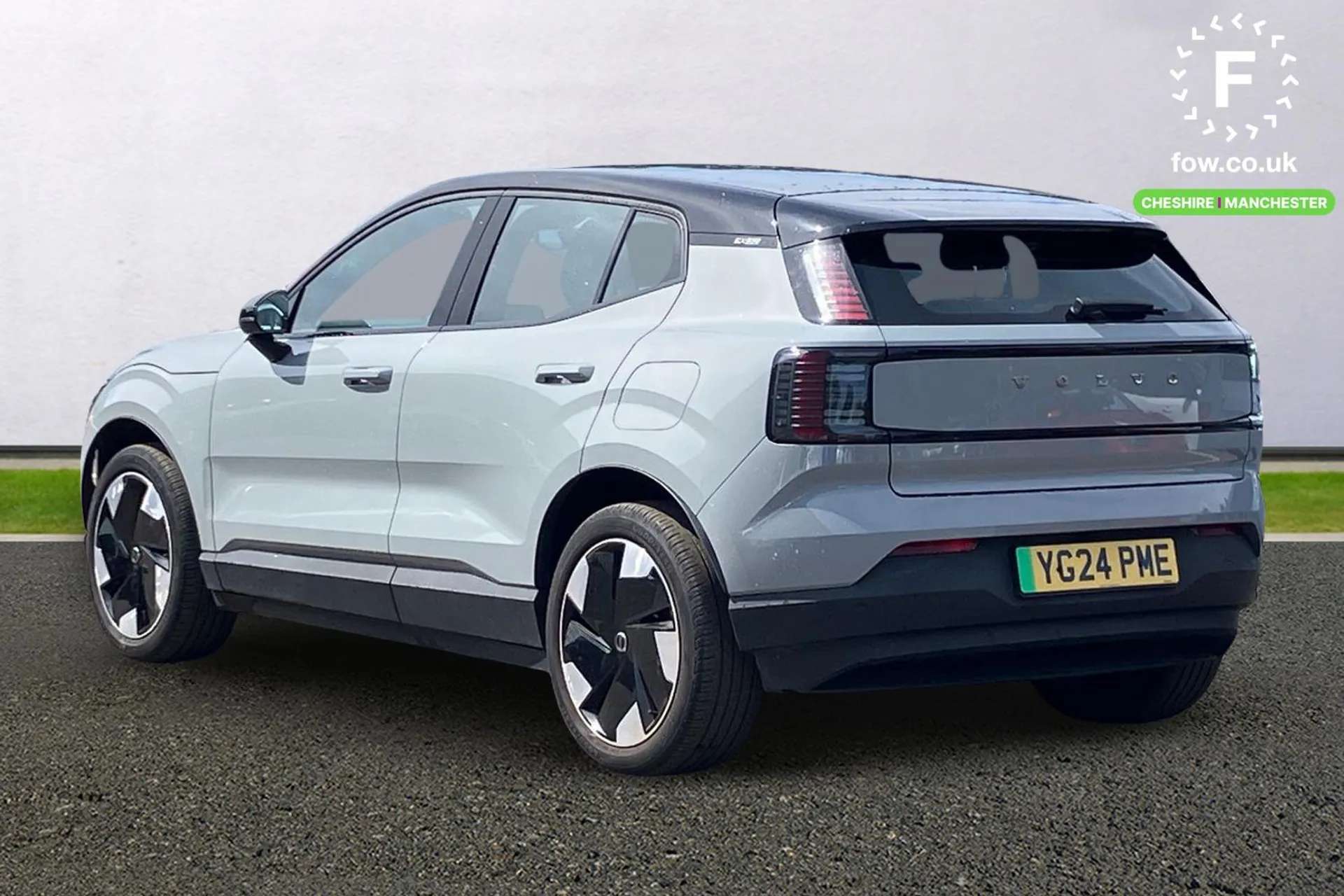 2024 VOLVO EX30 2024 VOLVO EX30