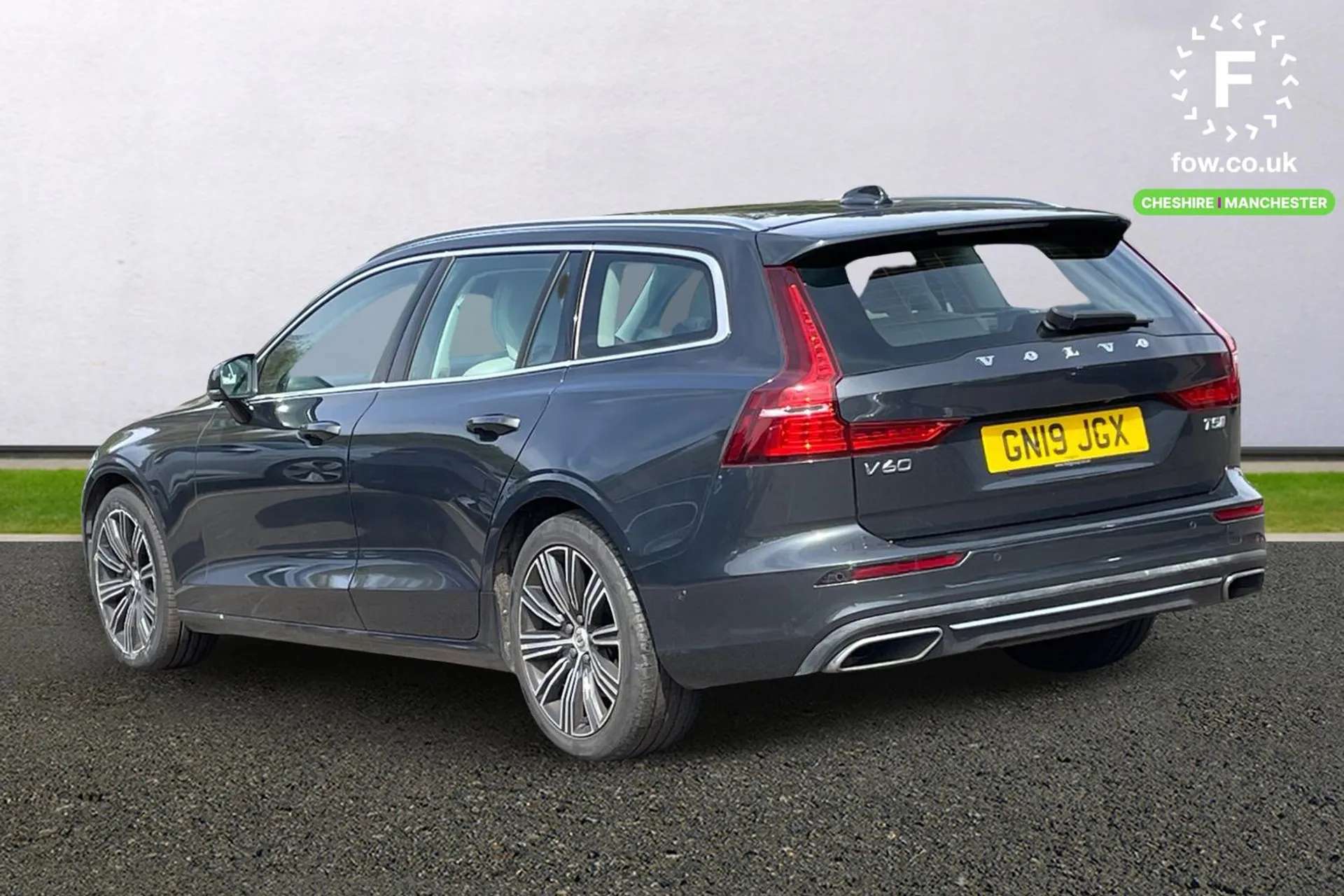 2019 VOLVO V60 2019 VOLVO V60